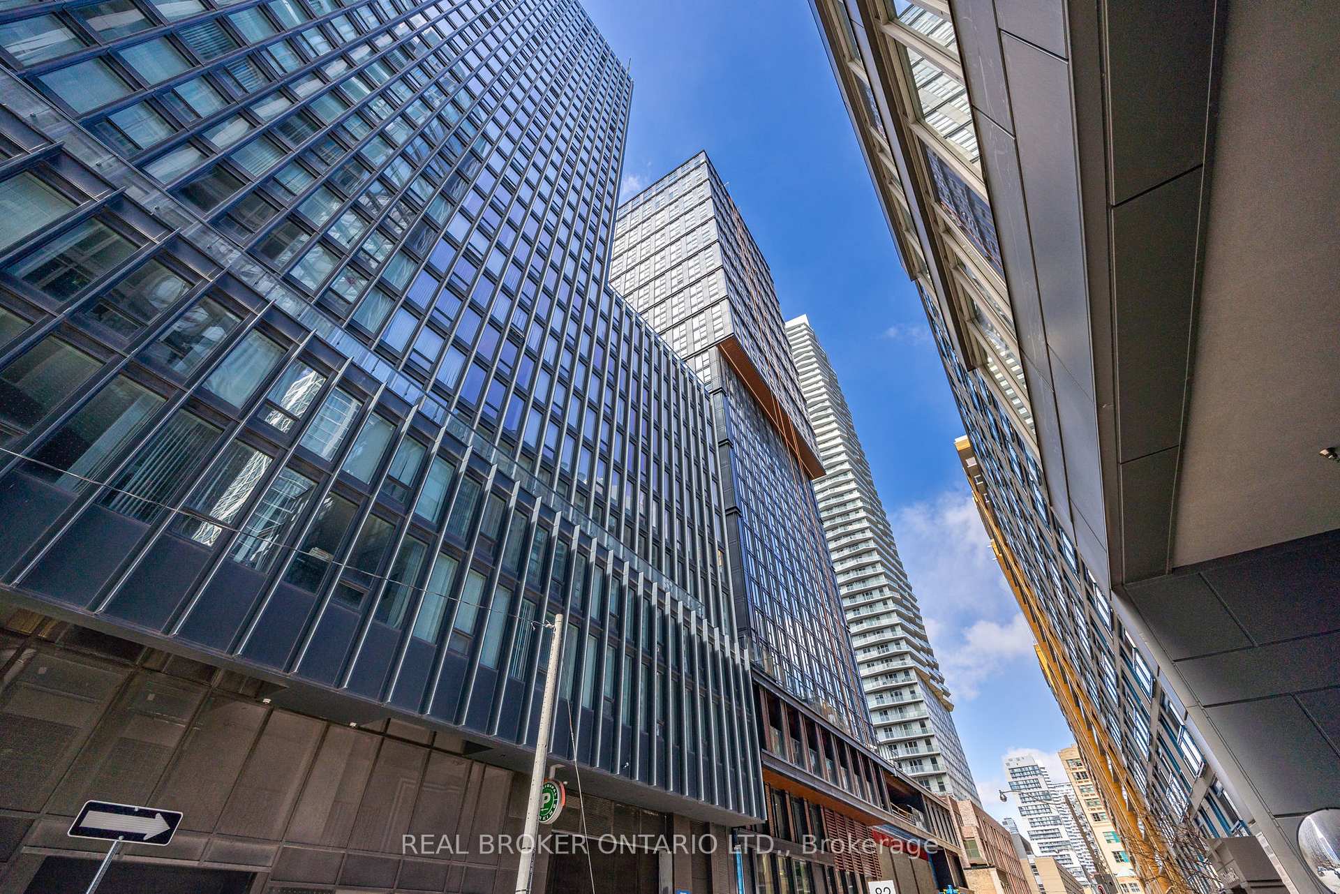 82 Dalhousie Street  #2006