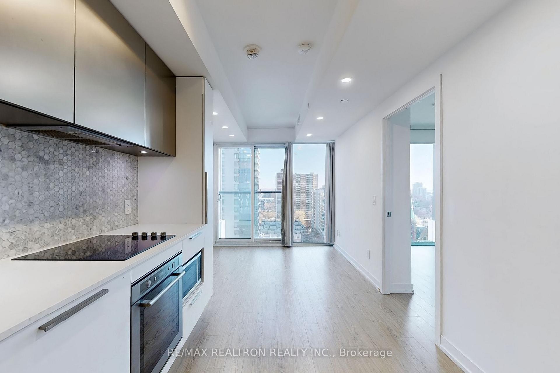 85 Wood Street  #1815