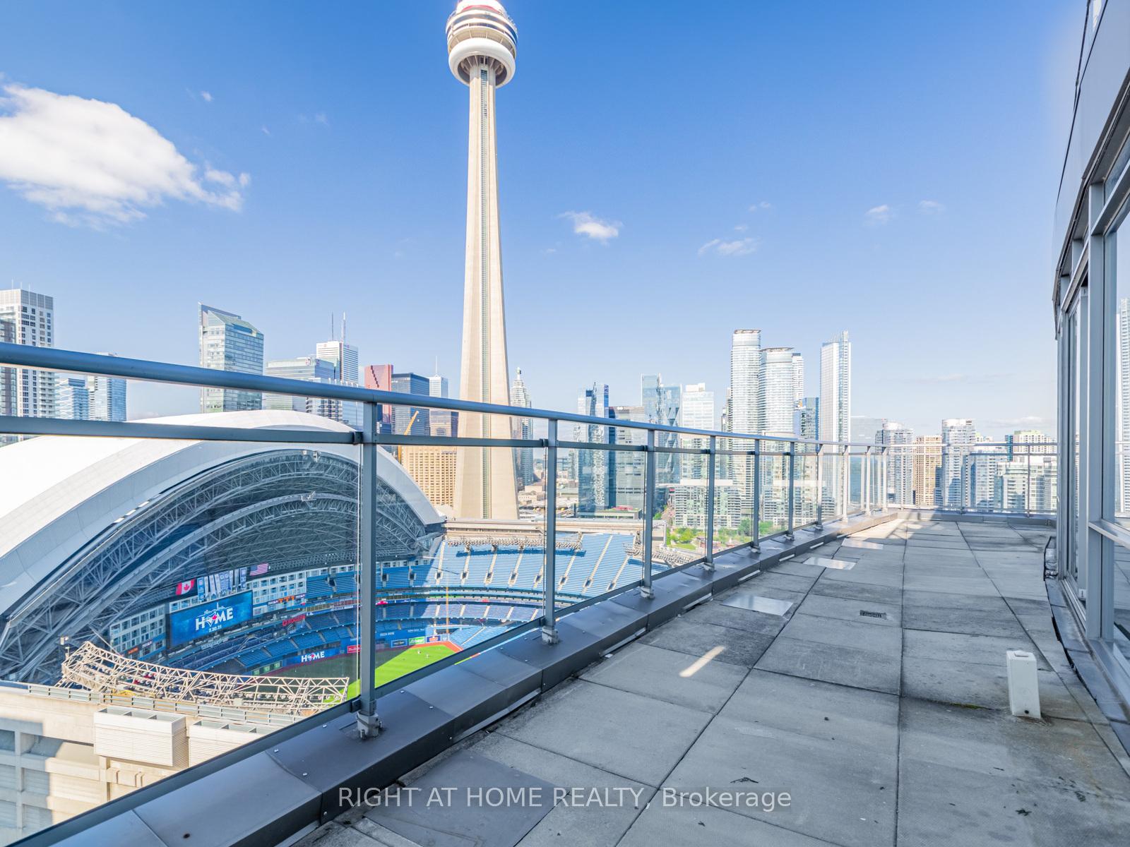 3 Navy Wharf Court  #2908