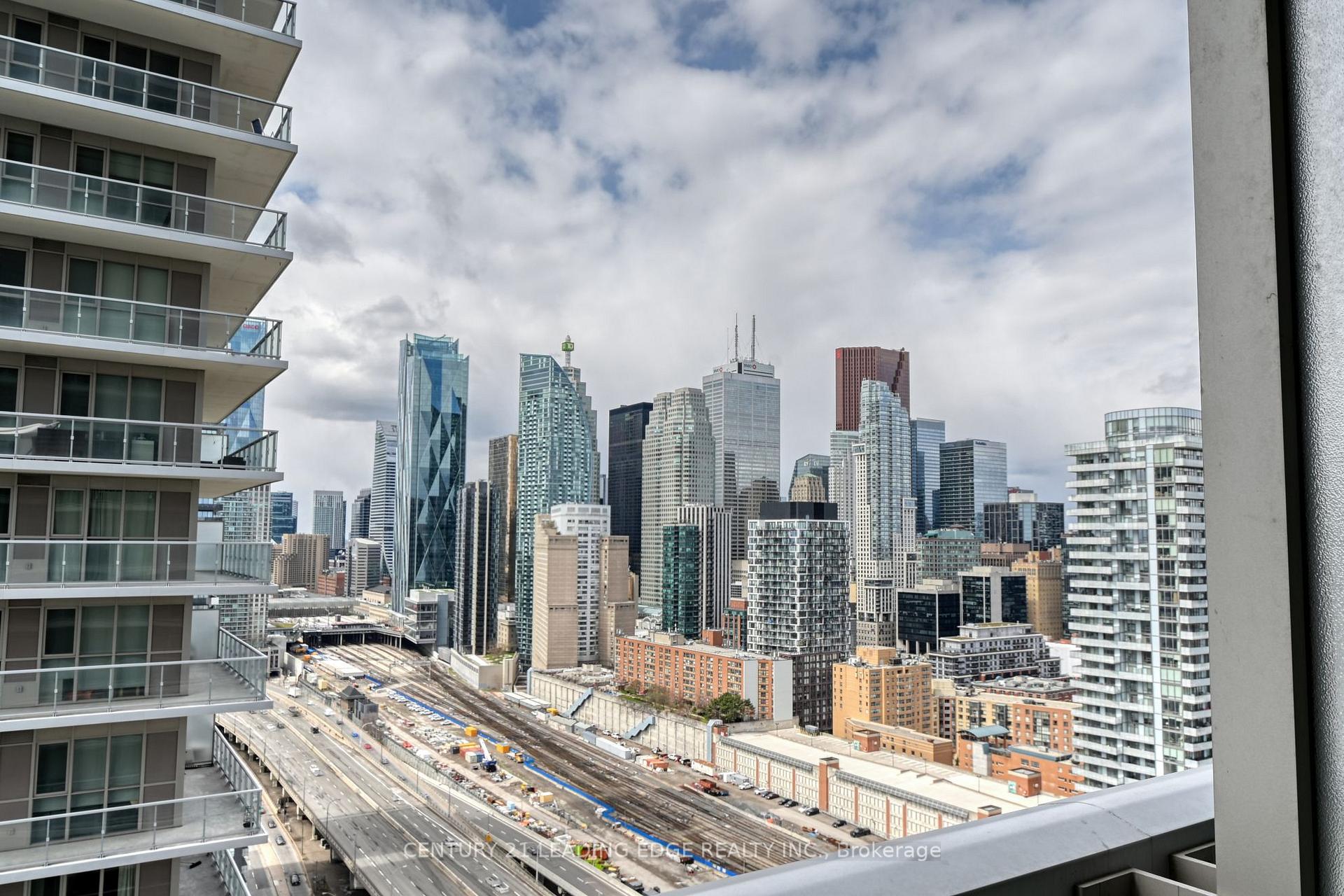 20 Richardson Street  #2406