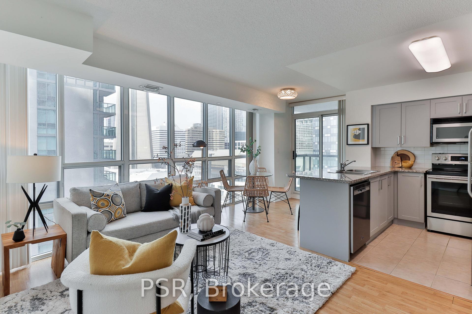 30 Grand Trunk Crescent  #1602