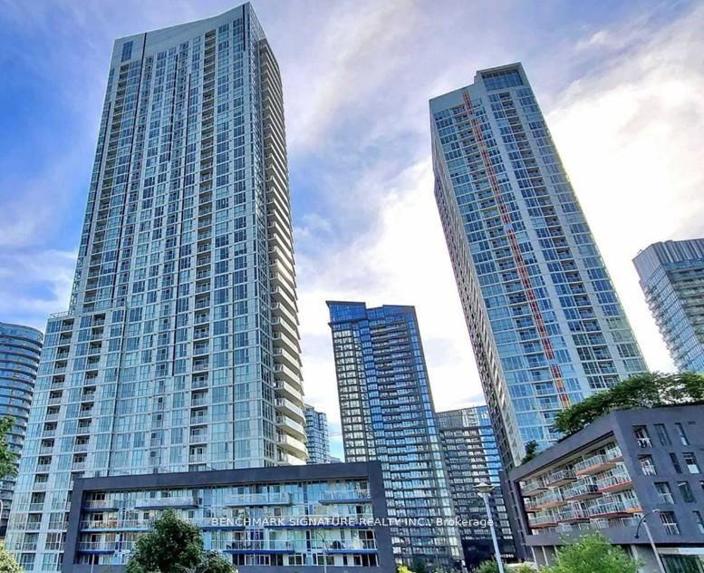 75 Queens Wharf Road  #205