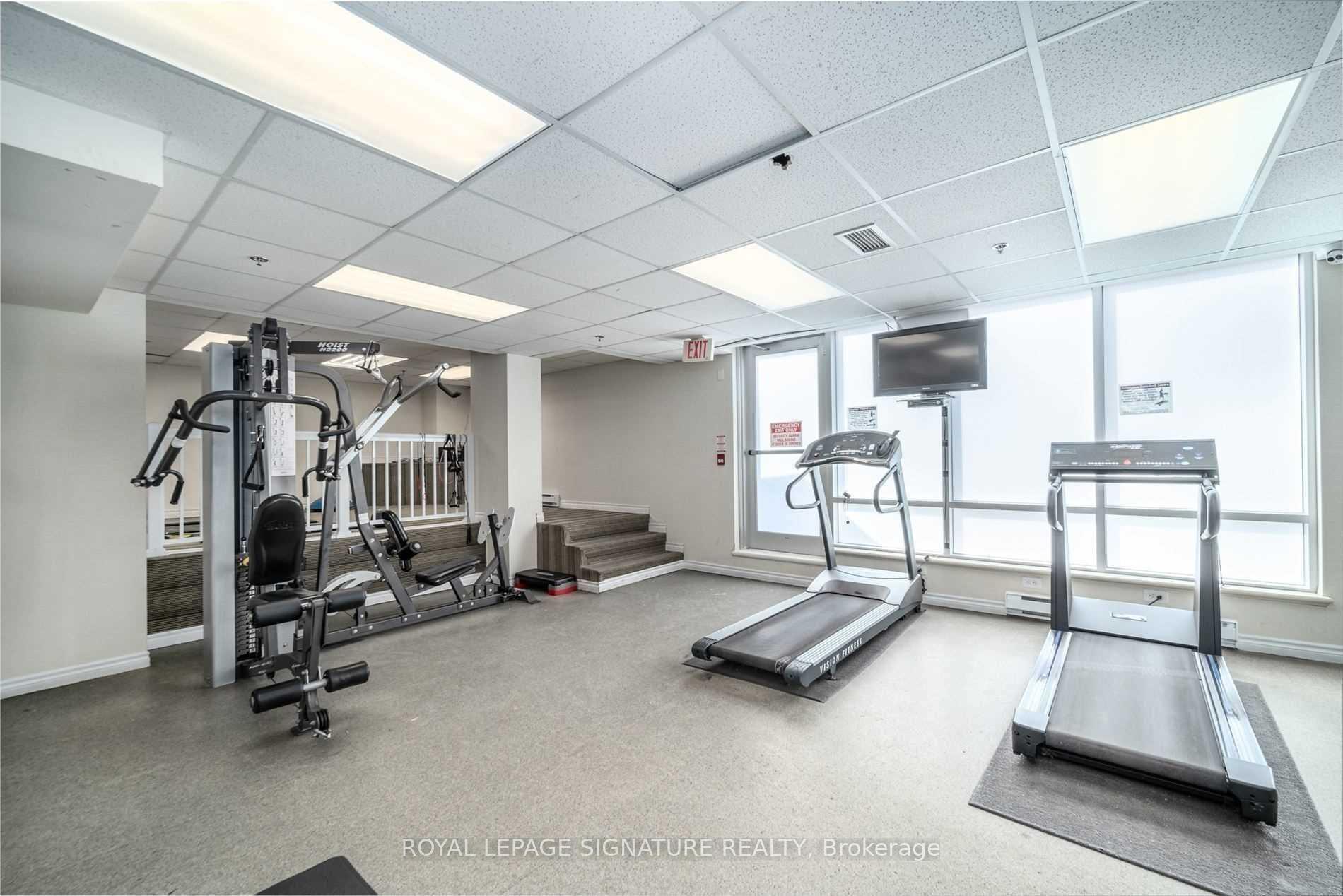 225 Wellesley Street E #1004