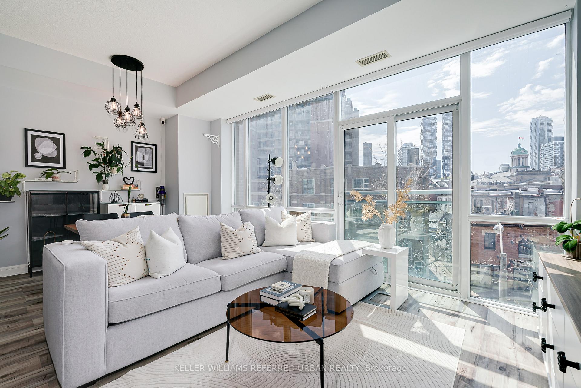 112 George Street  S325