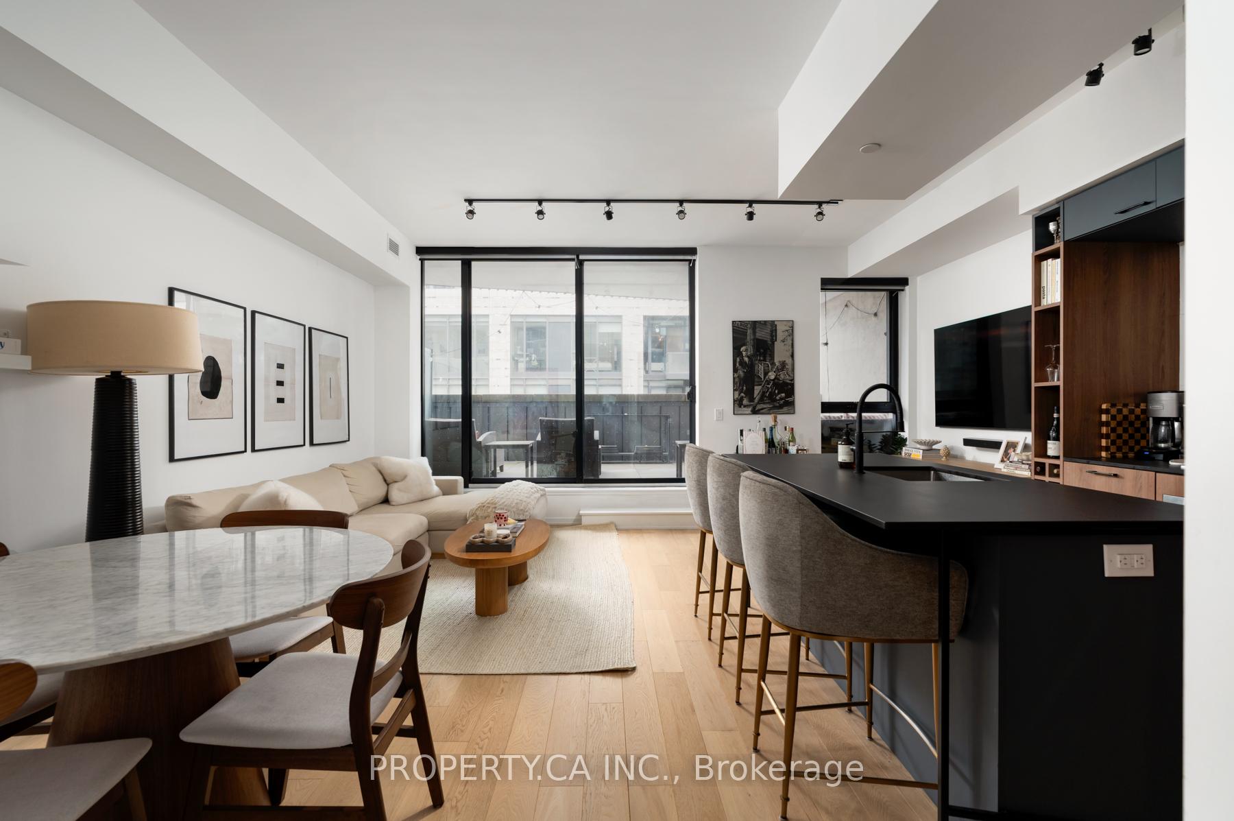 41 Dovercourt Road  #302