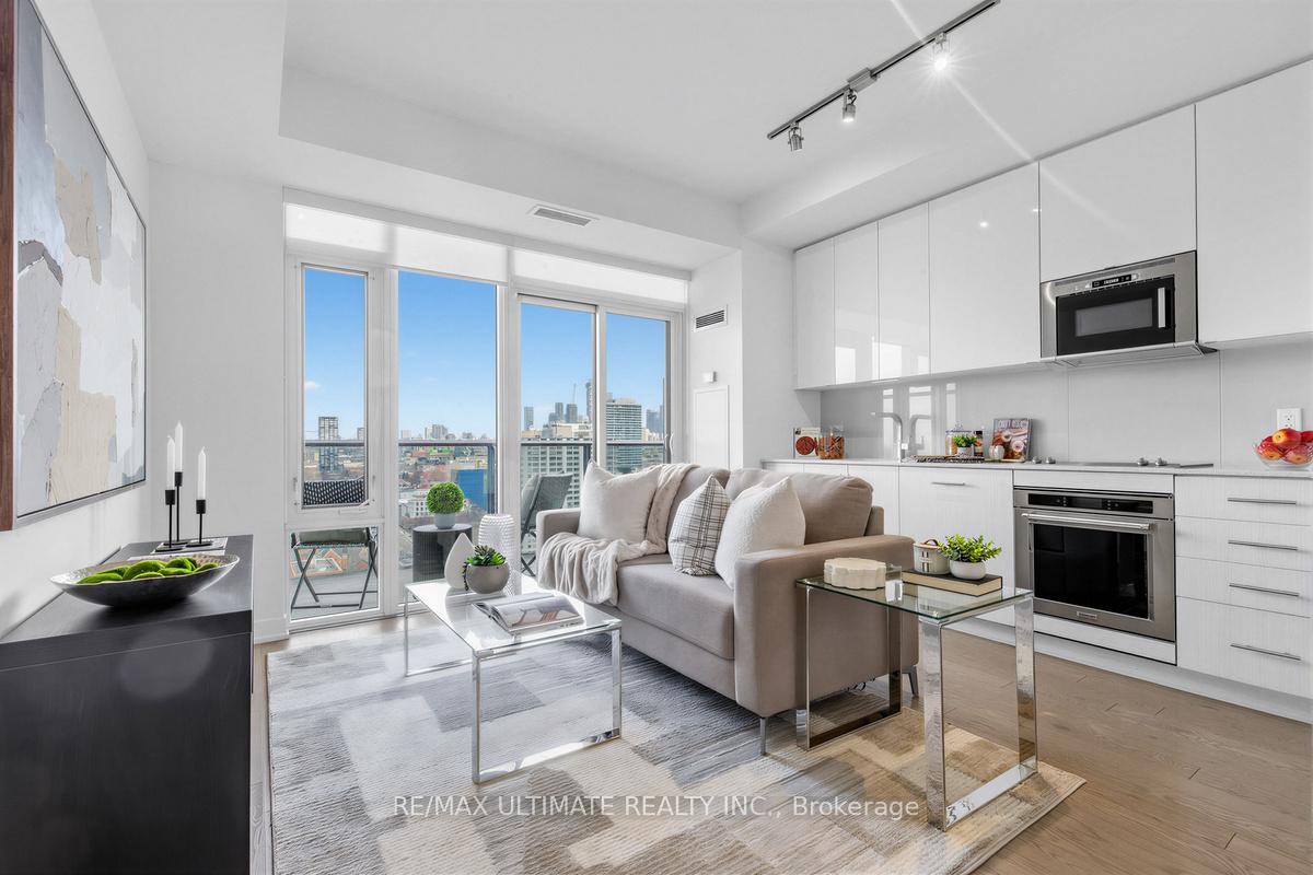 330 Richmond Street W #2508