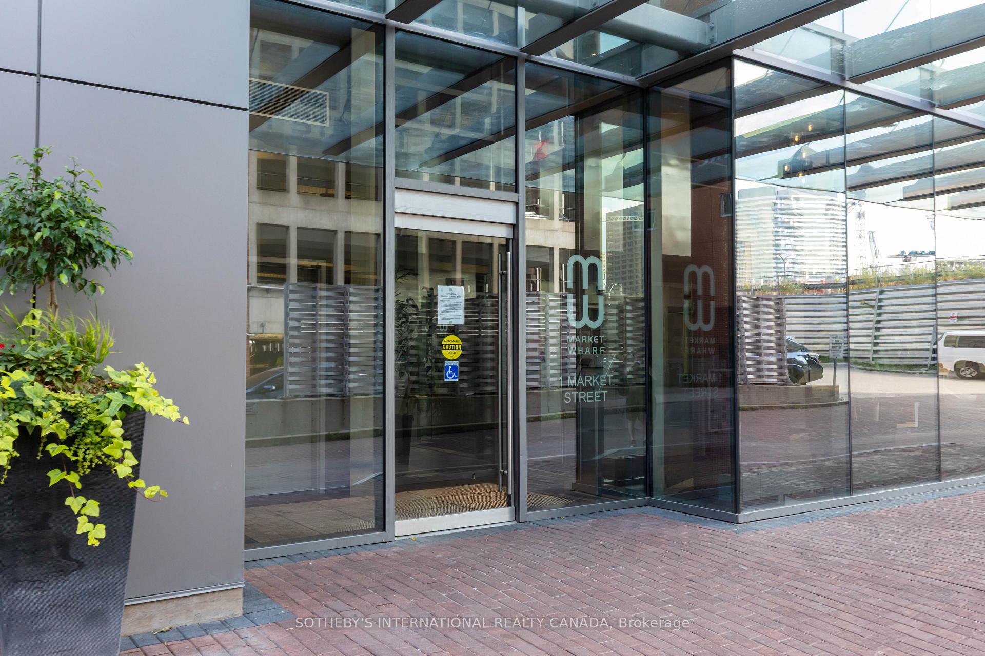 1 Market Street  #1215