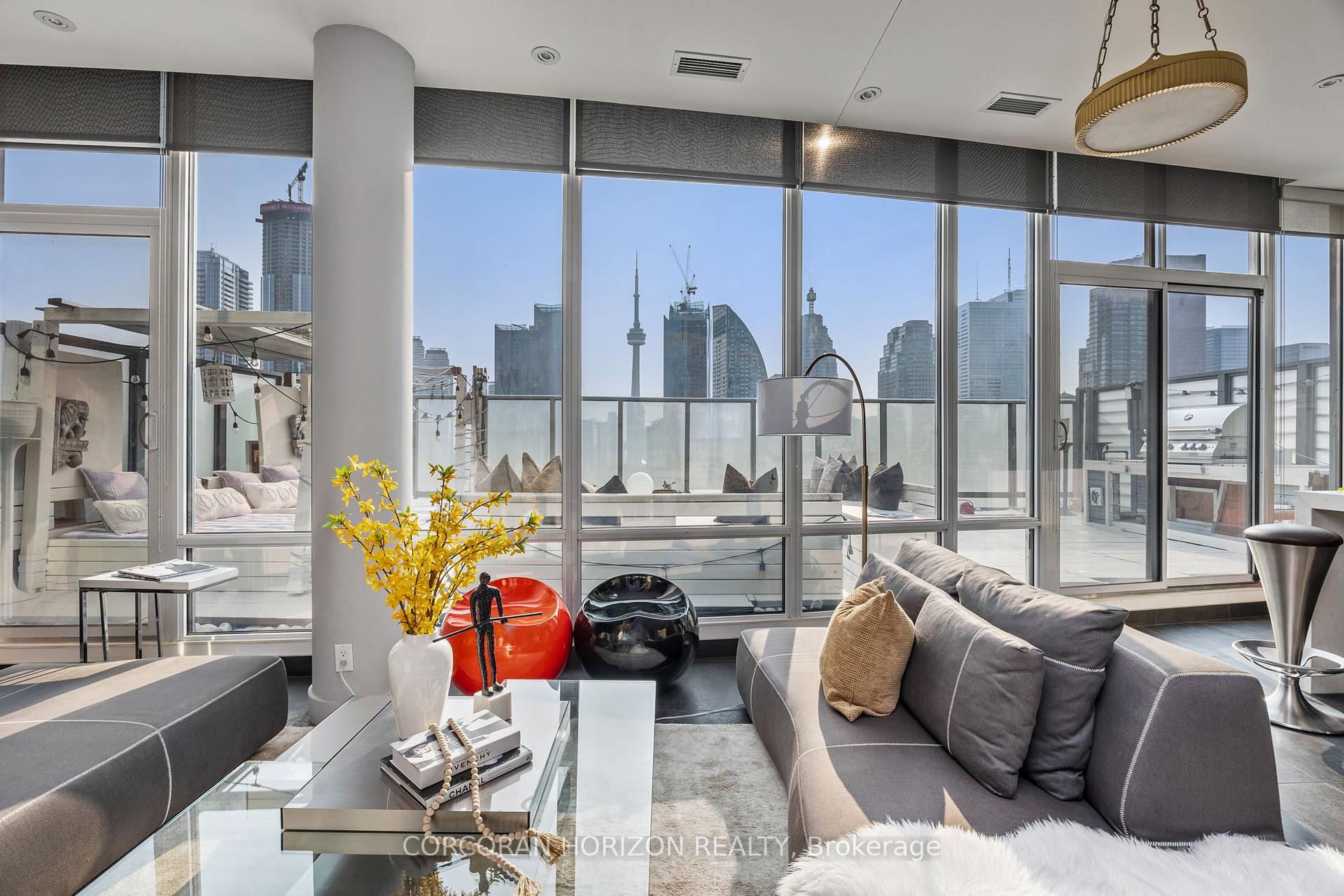 1 Market Street  PH01