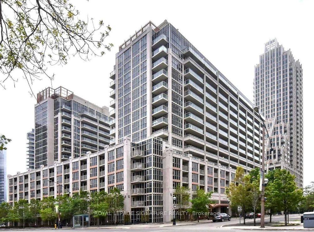 35 Bastion Street  #522