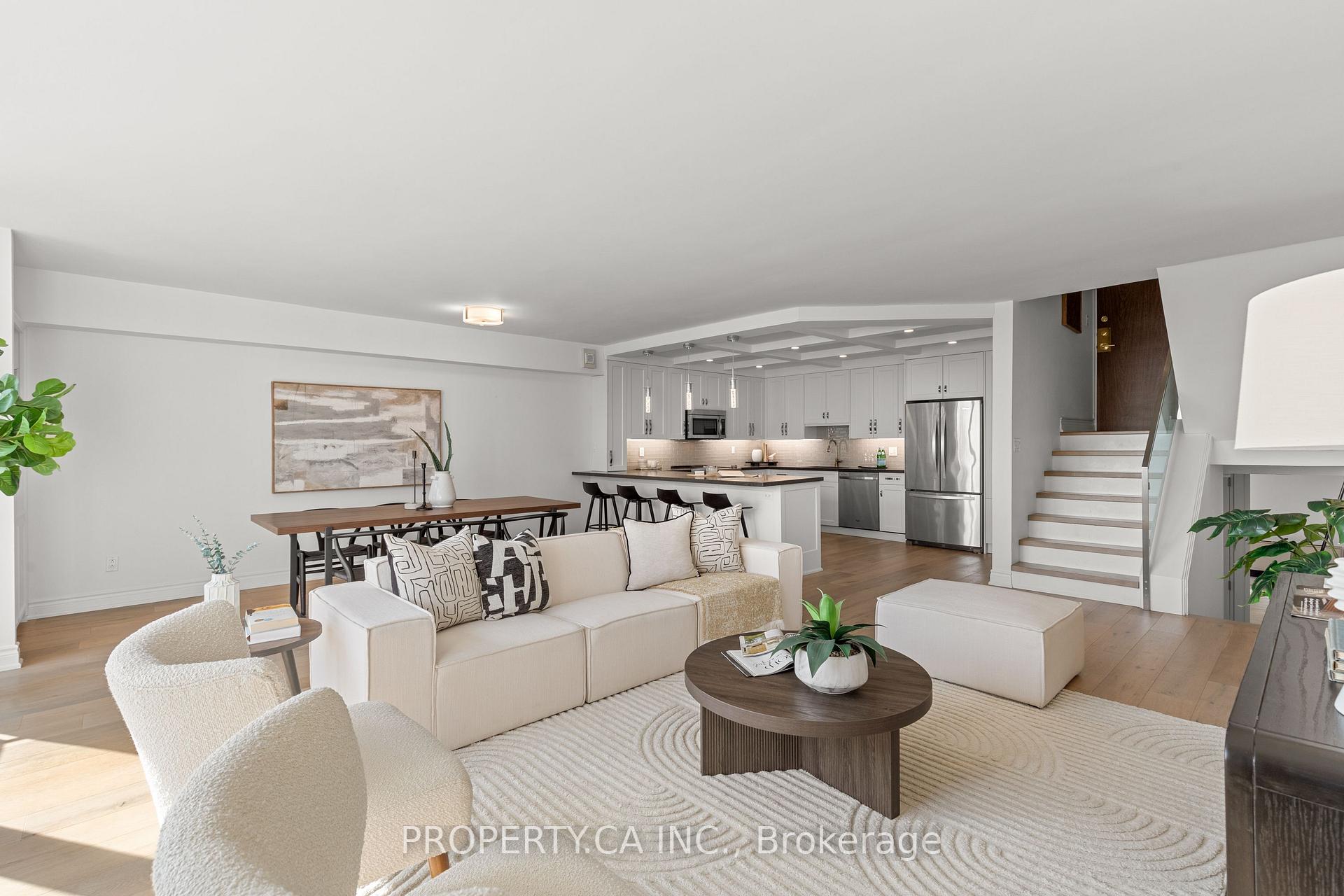33 Harbour Square  #2804