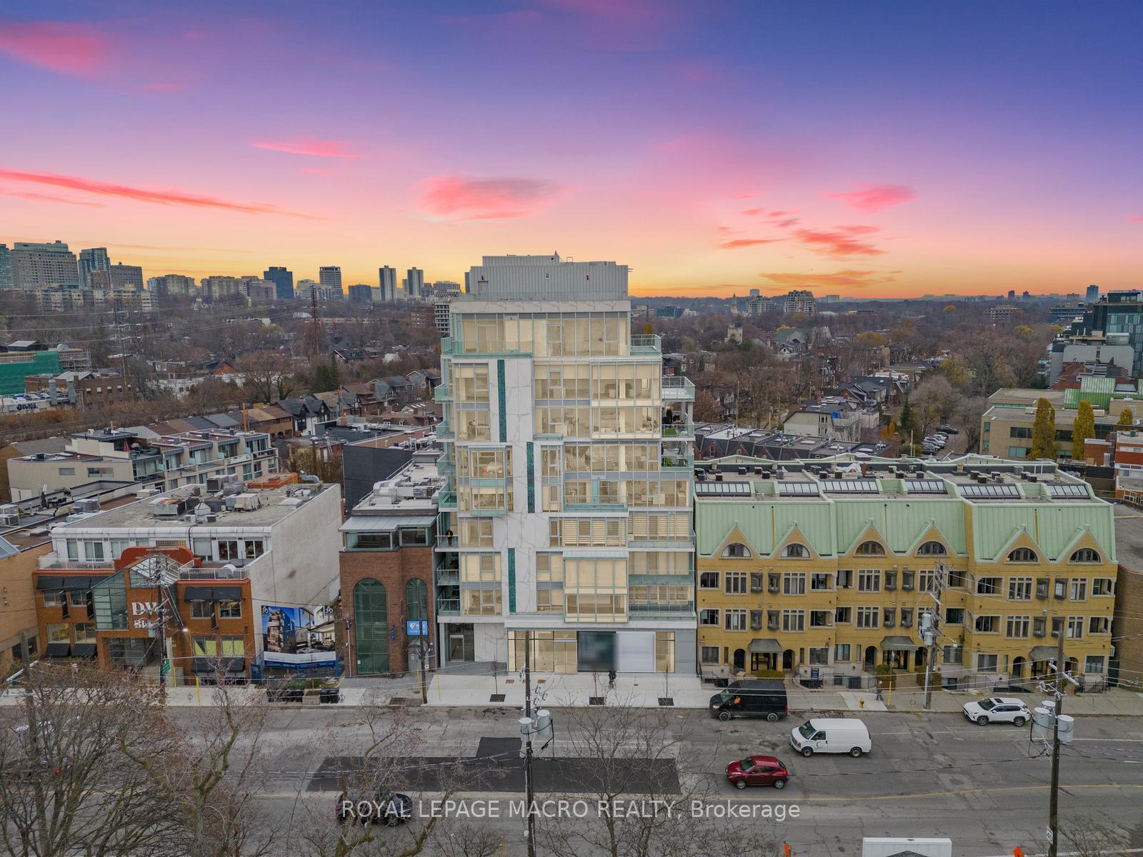 346 Davenport Road  #403