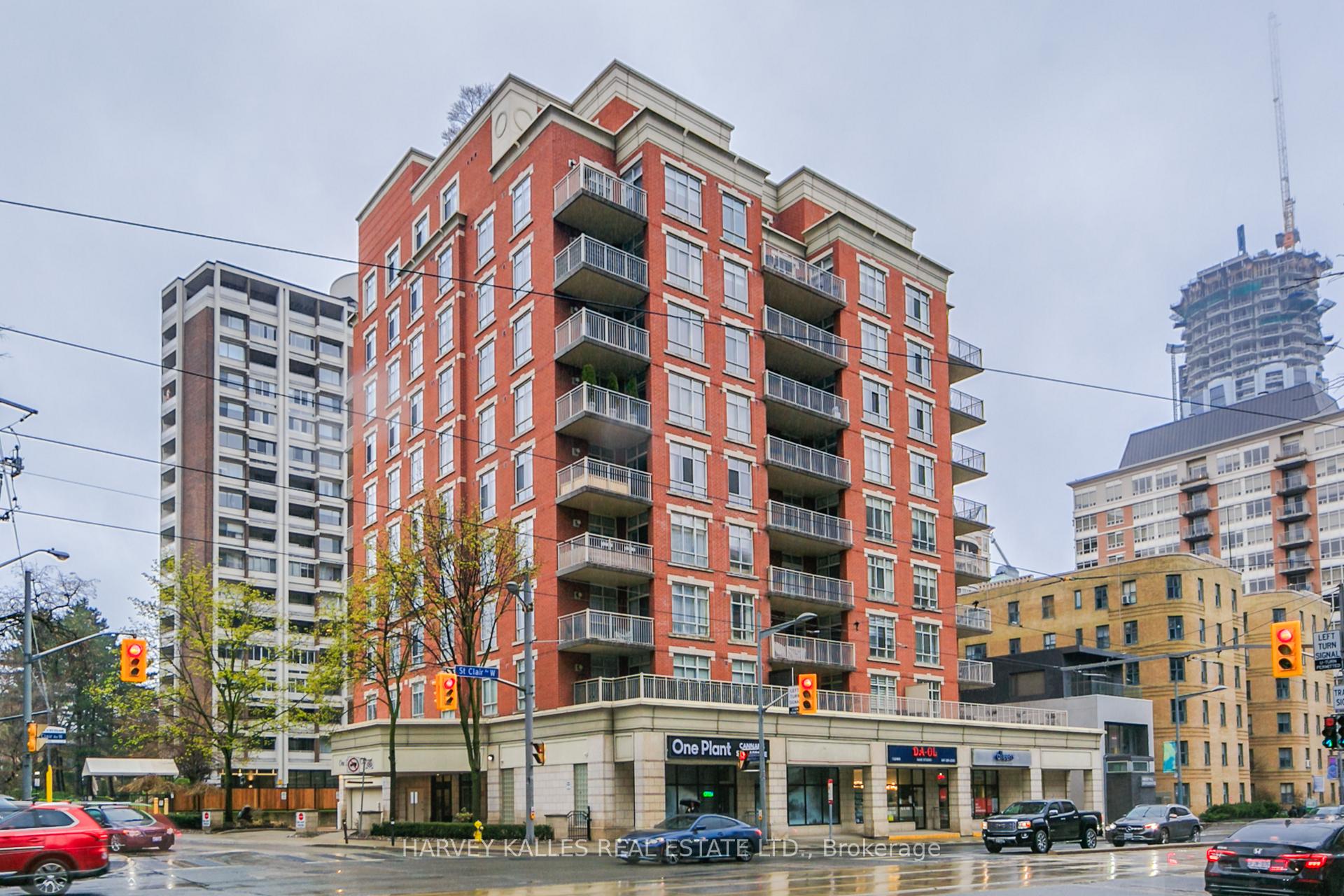 1 Deer Park Crescent  #903