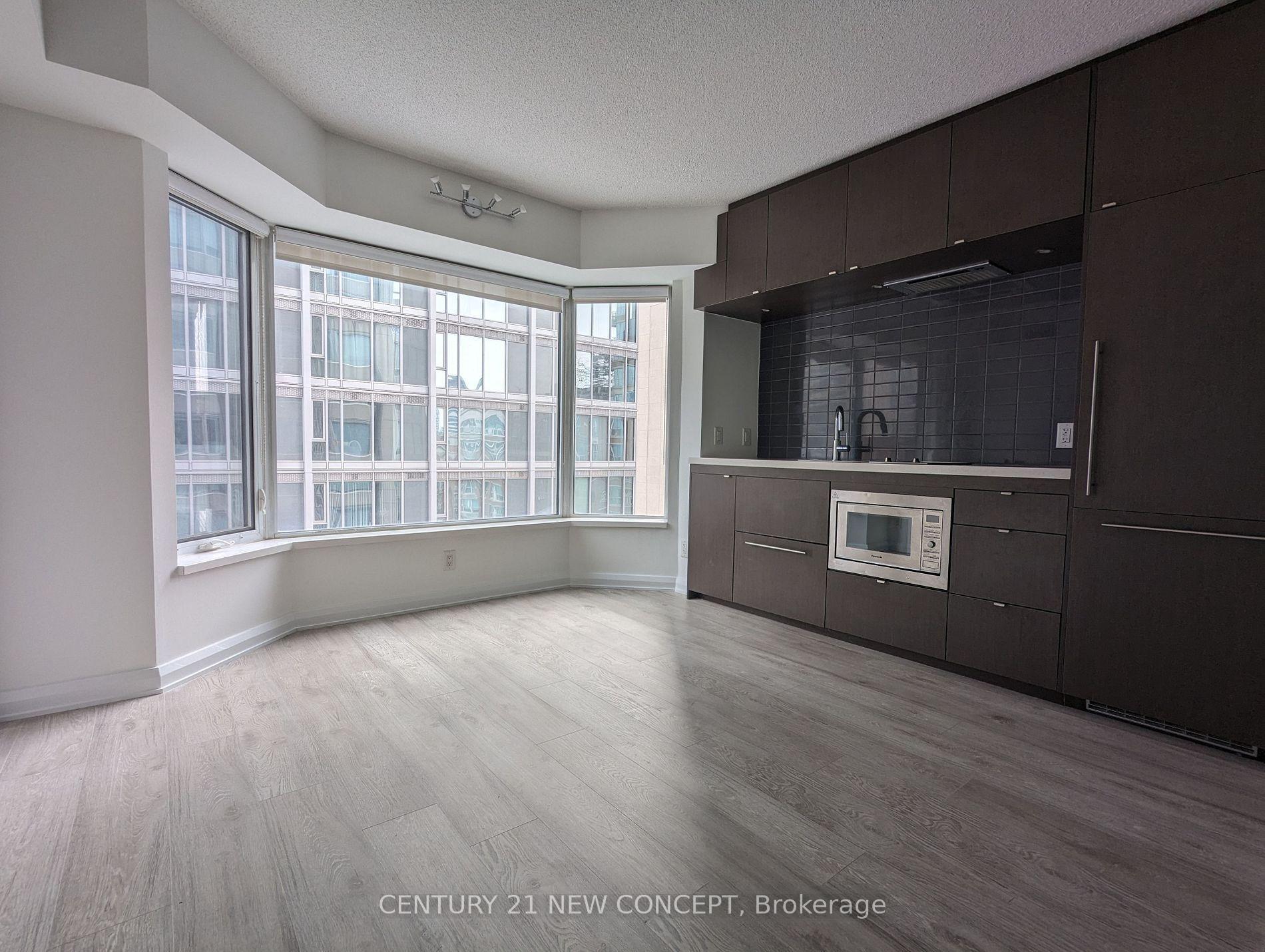 155 Yorkville Avenue  #711