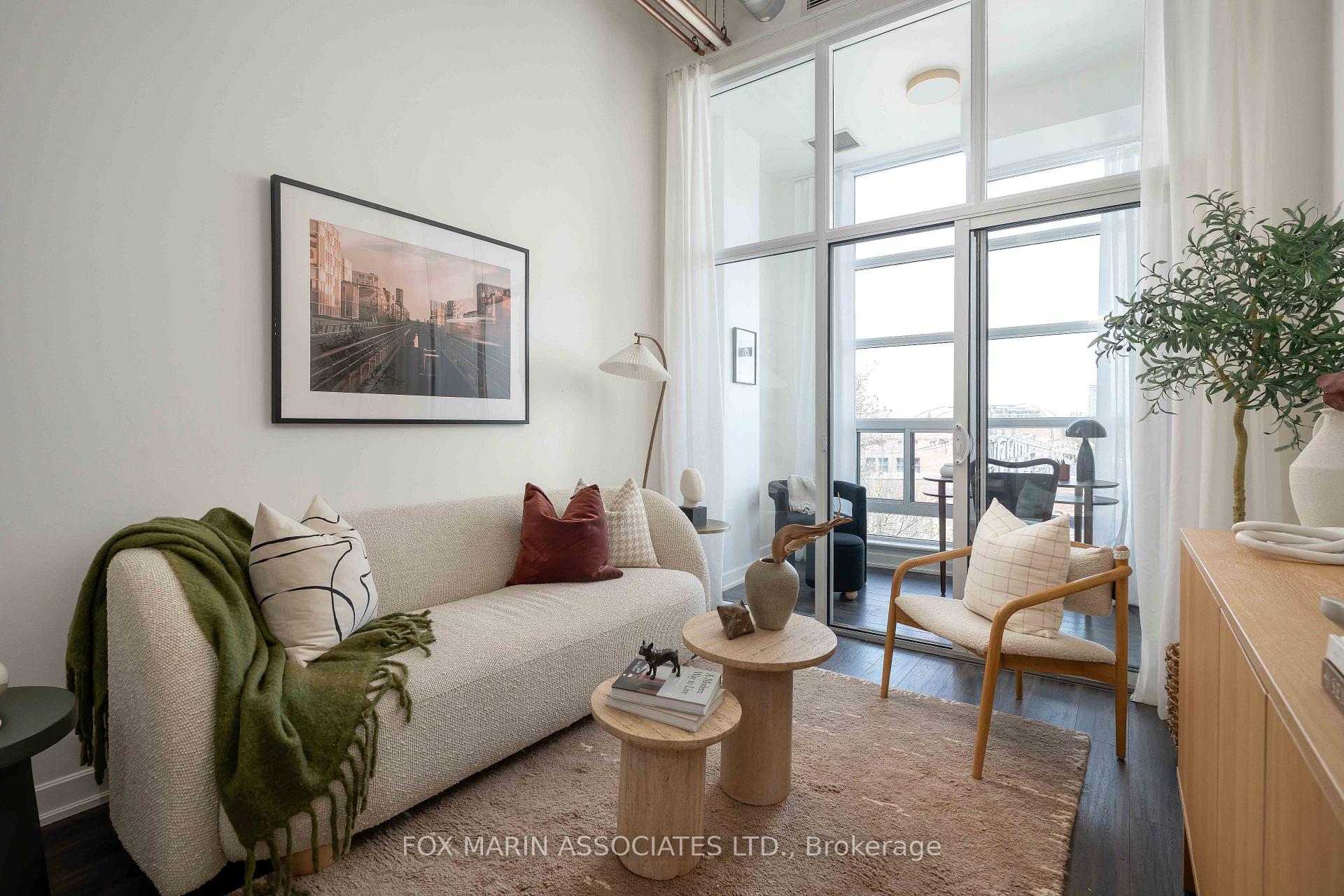 380 Macpherson Avenue  #430