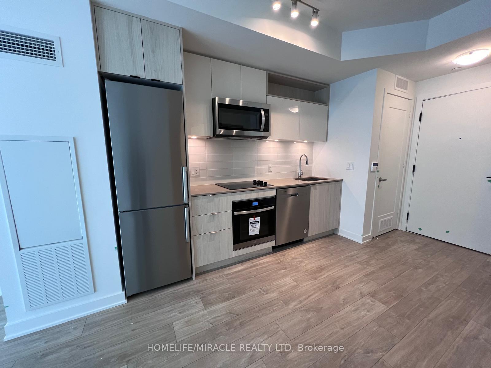135 LOWER SHERBOURNE Street  #2423