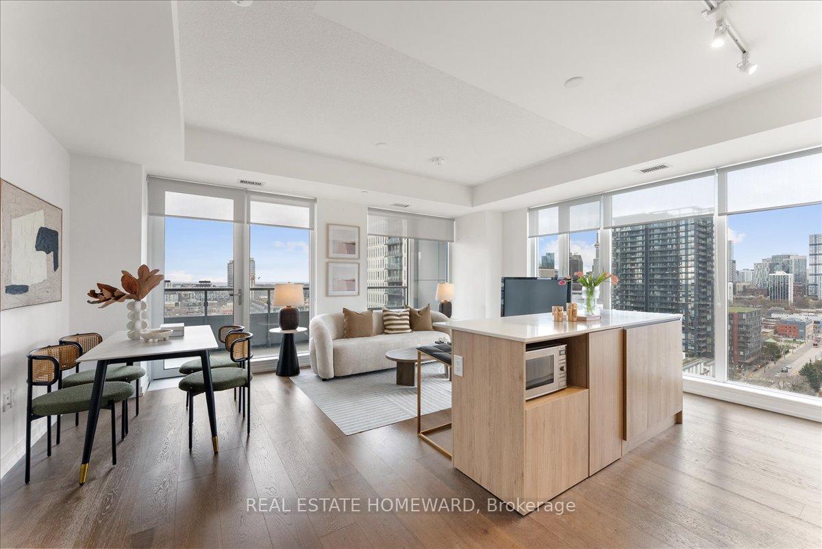 225 Sumach Street  #1605