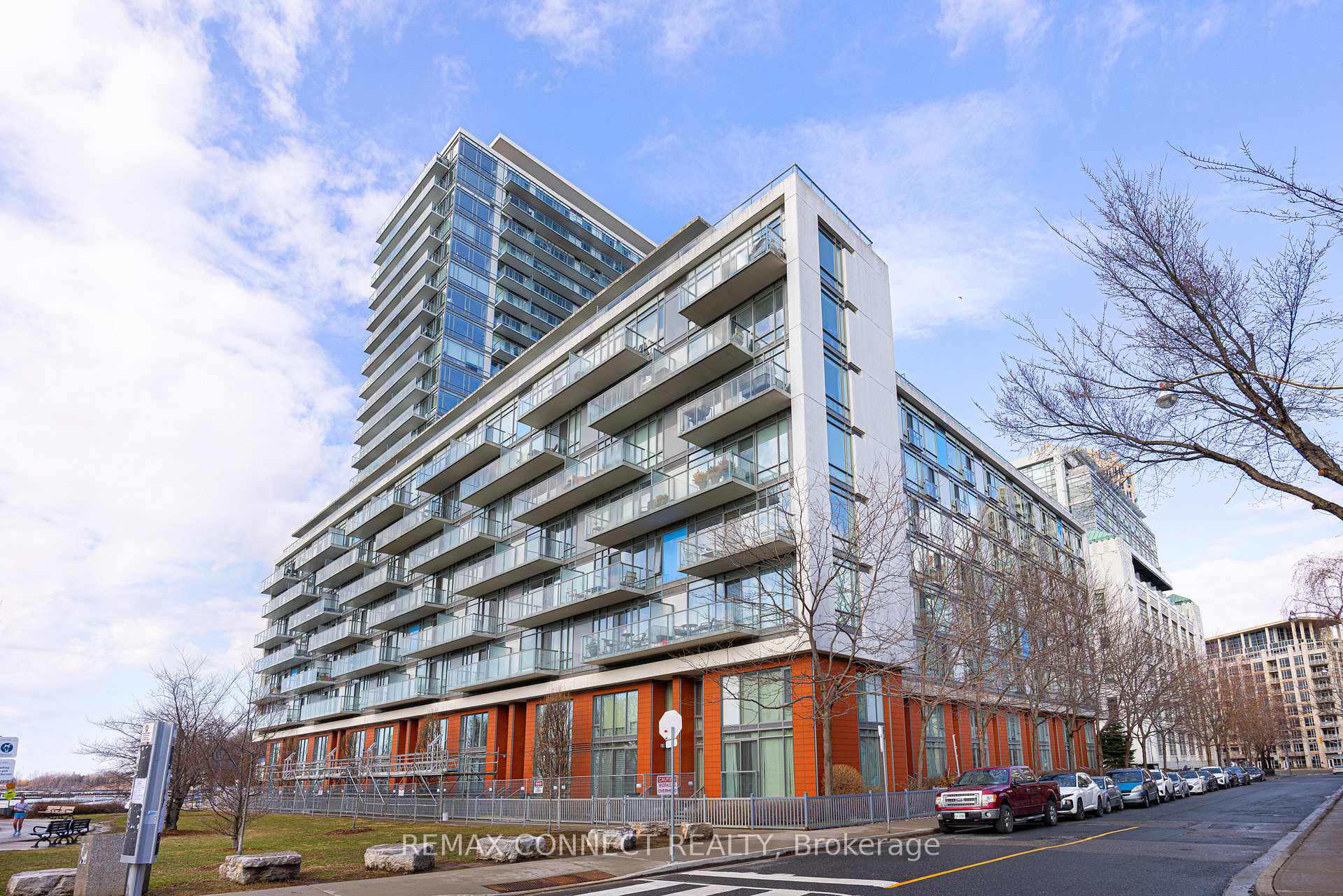 90 Stadium Road  #330
