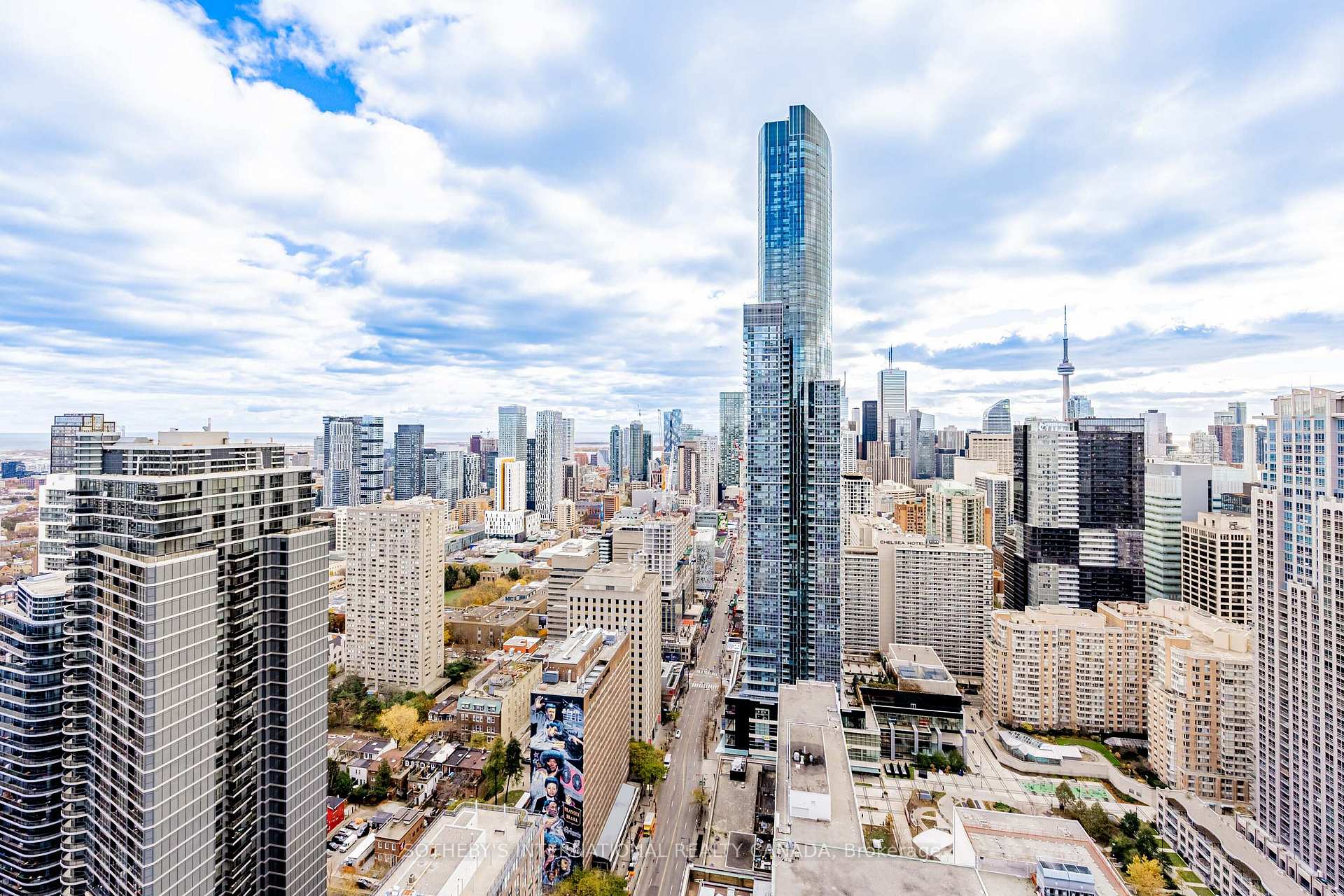 7 Grenville Street  #4511
