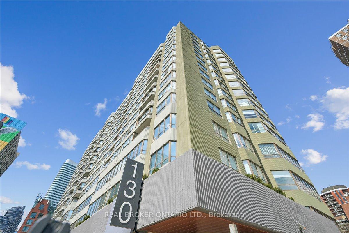 130 Carlton Street  #602