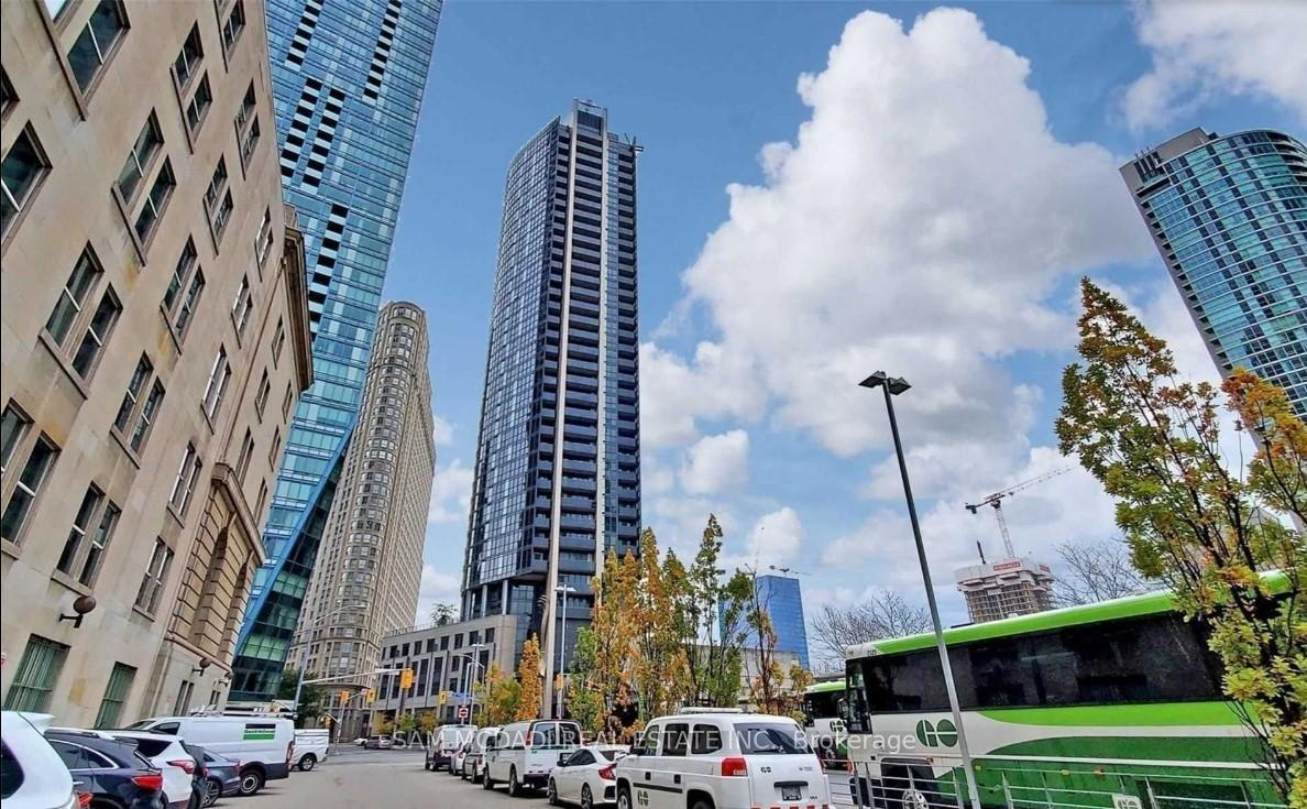 1 The Esplanade Drive  #2407