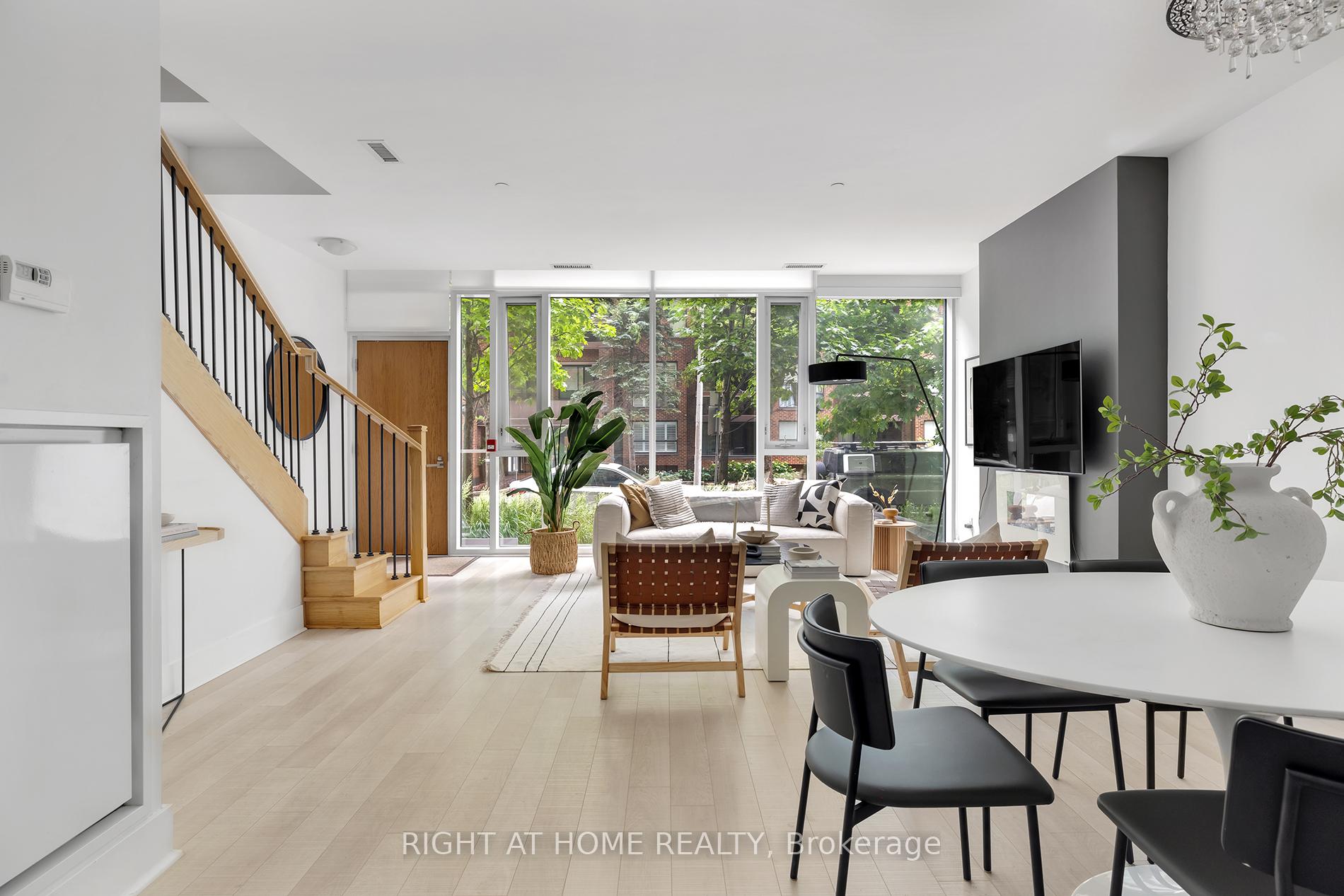 32 Davenport Road  TH 101