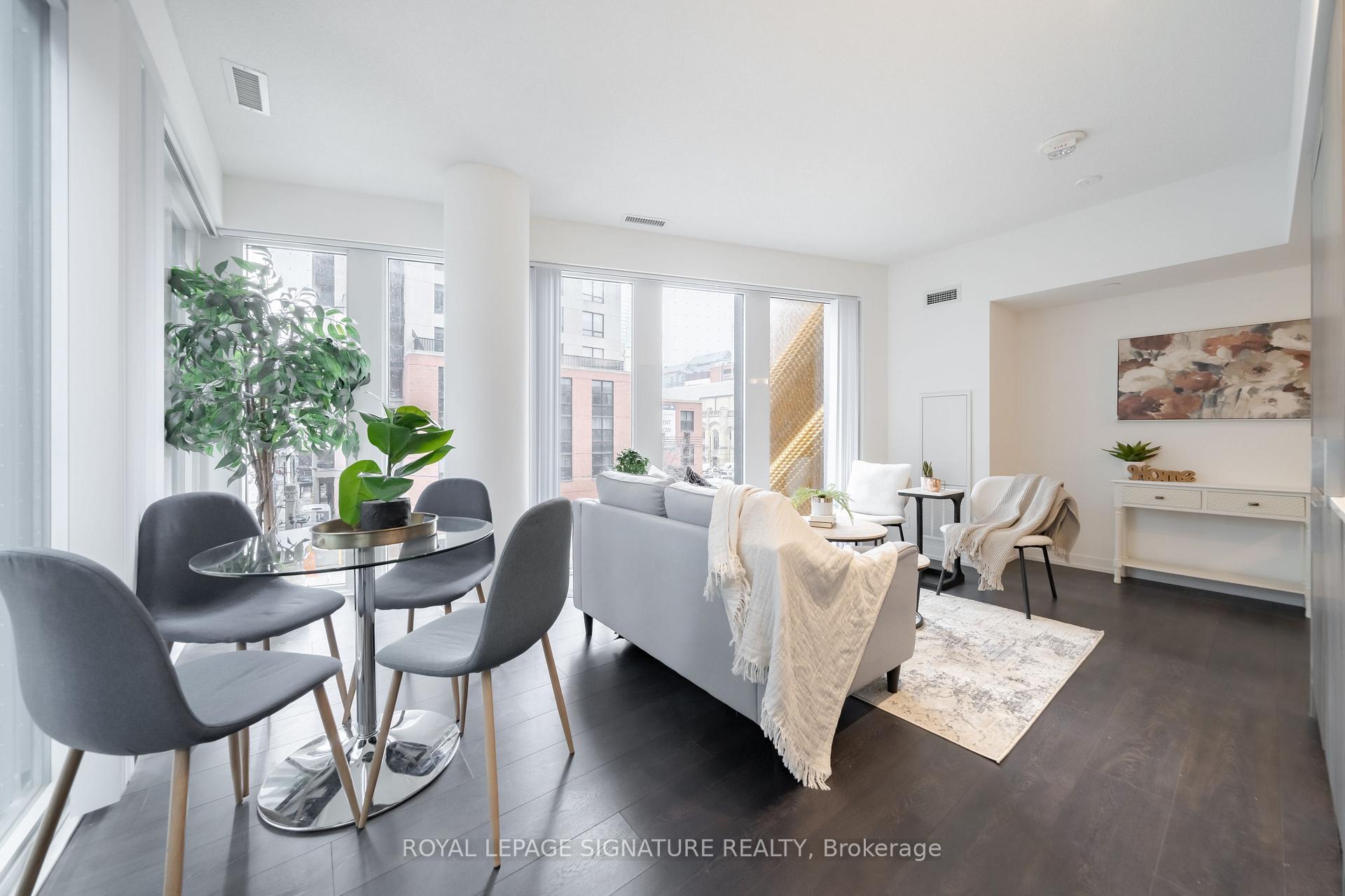60 Shuter Street  #203