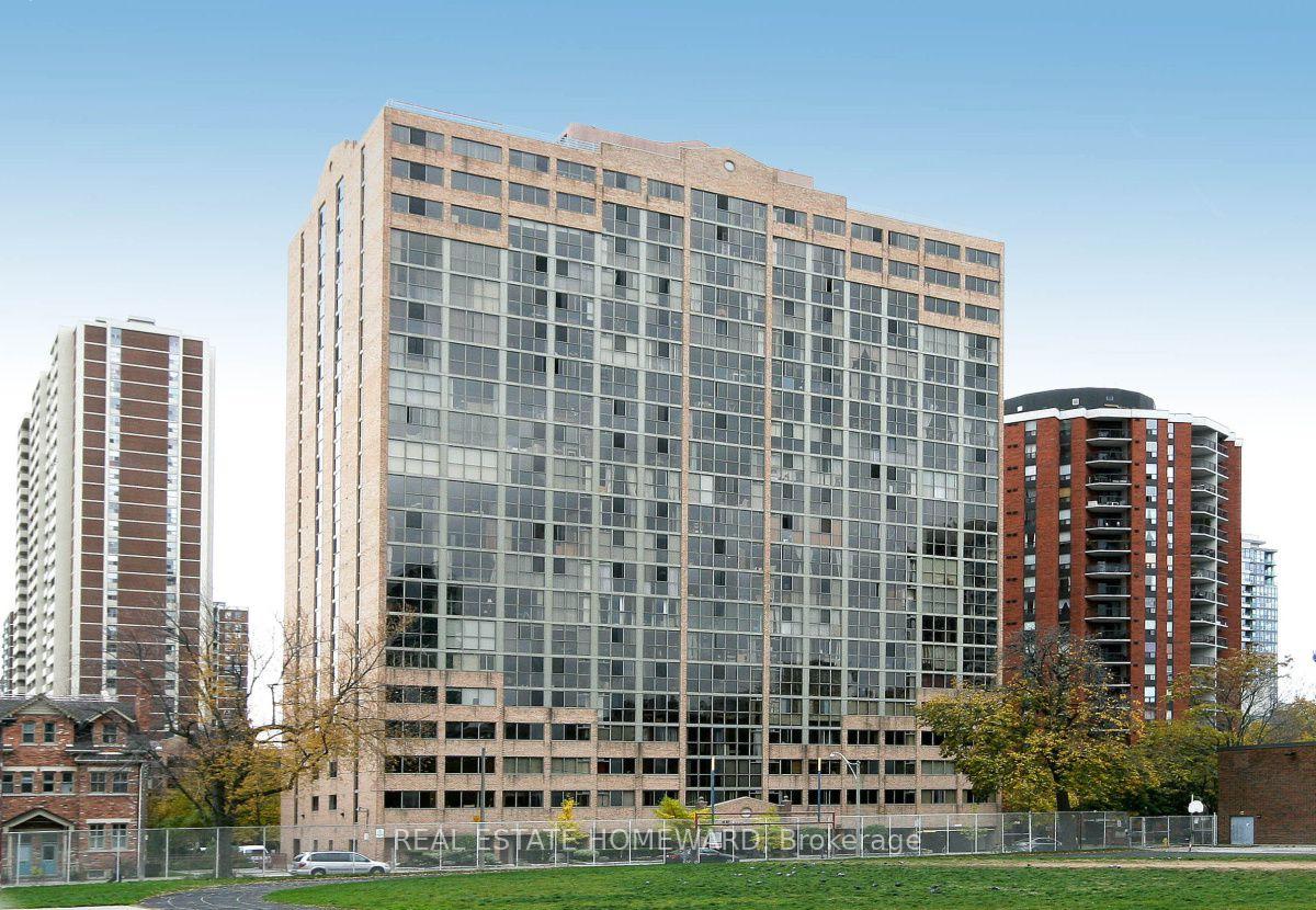 15 Maitland Place  #1210