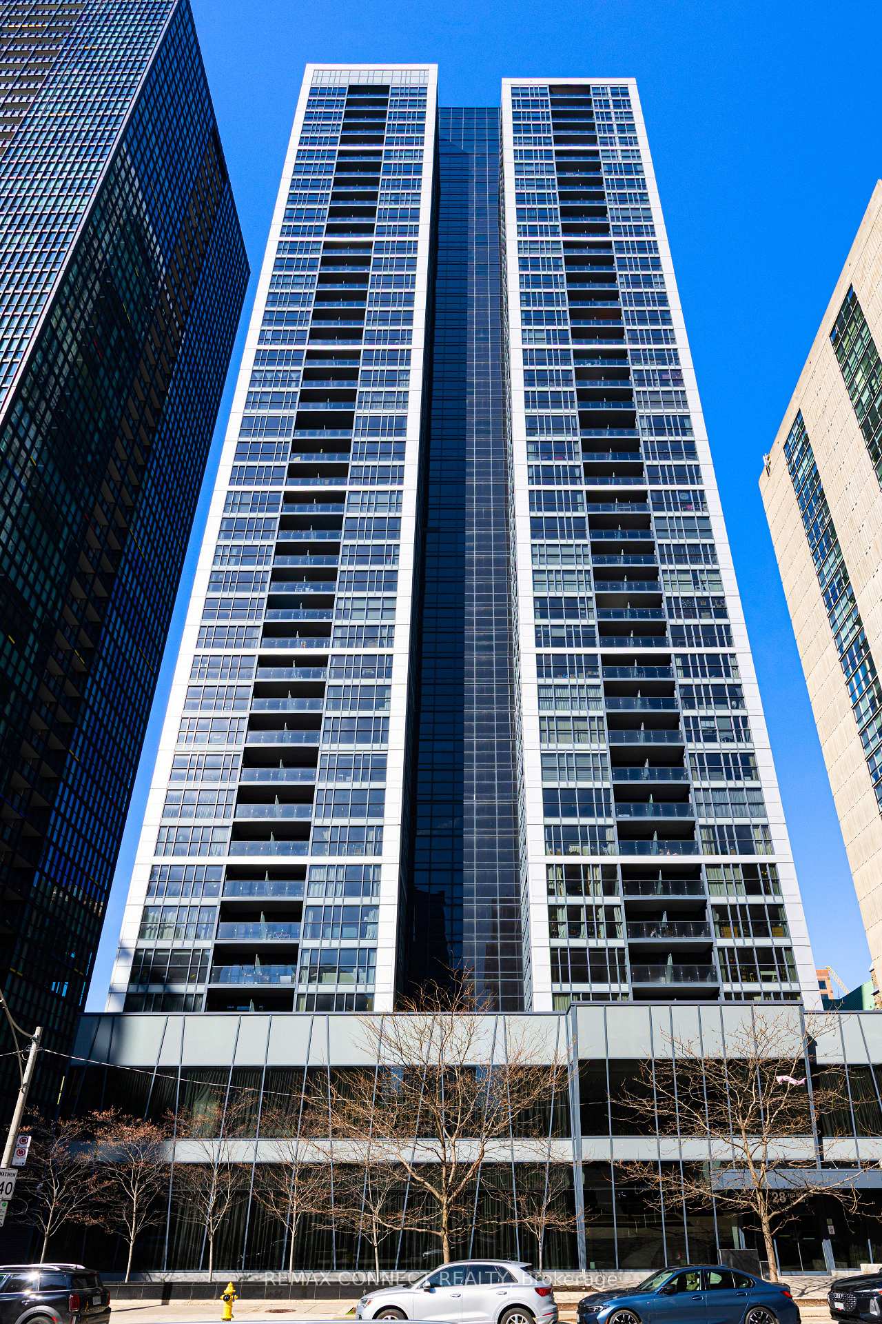 28 Ted Rogers Way  #1012