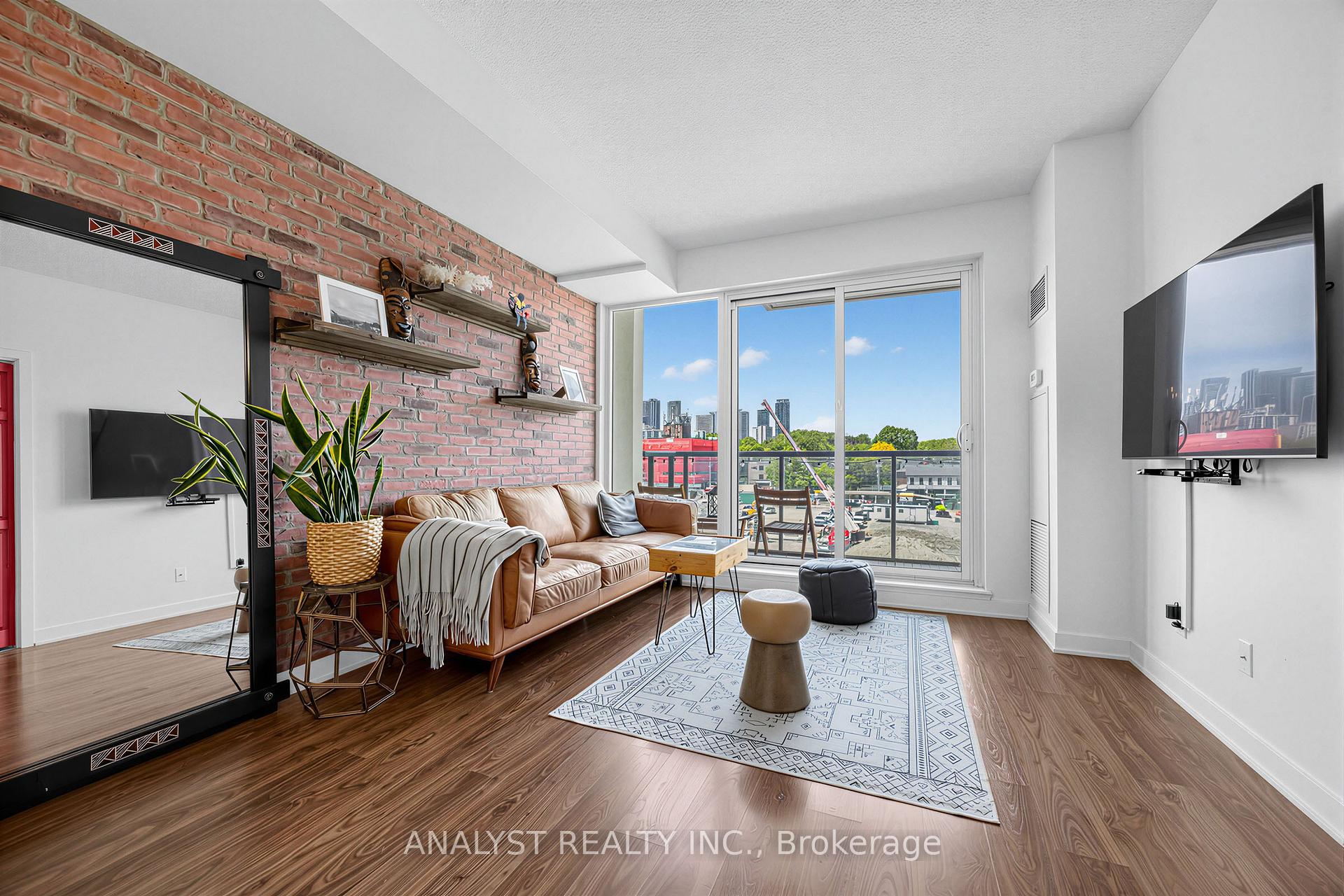 260 Sackville Street  #504