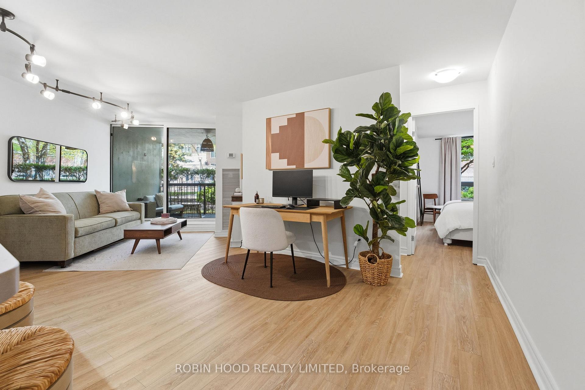 77 Maitland Place  #123