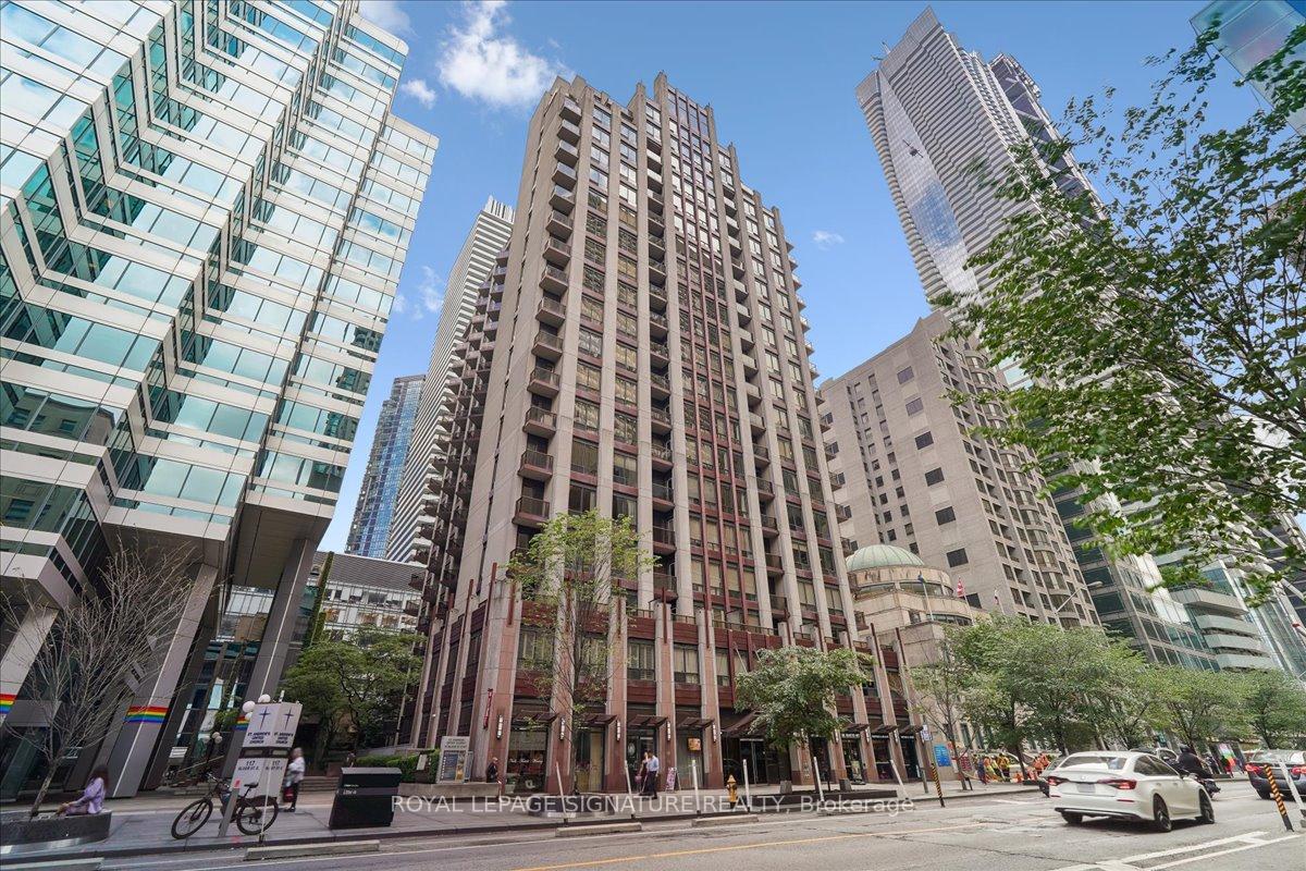 85 Bloor Street E #703