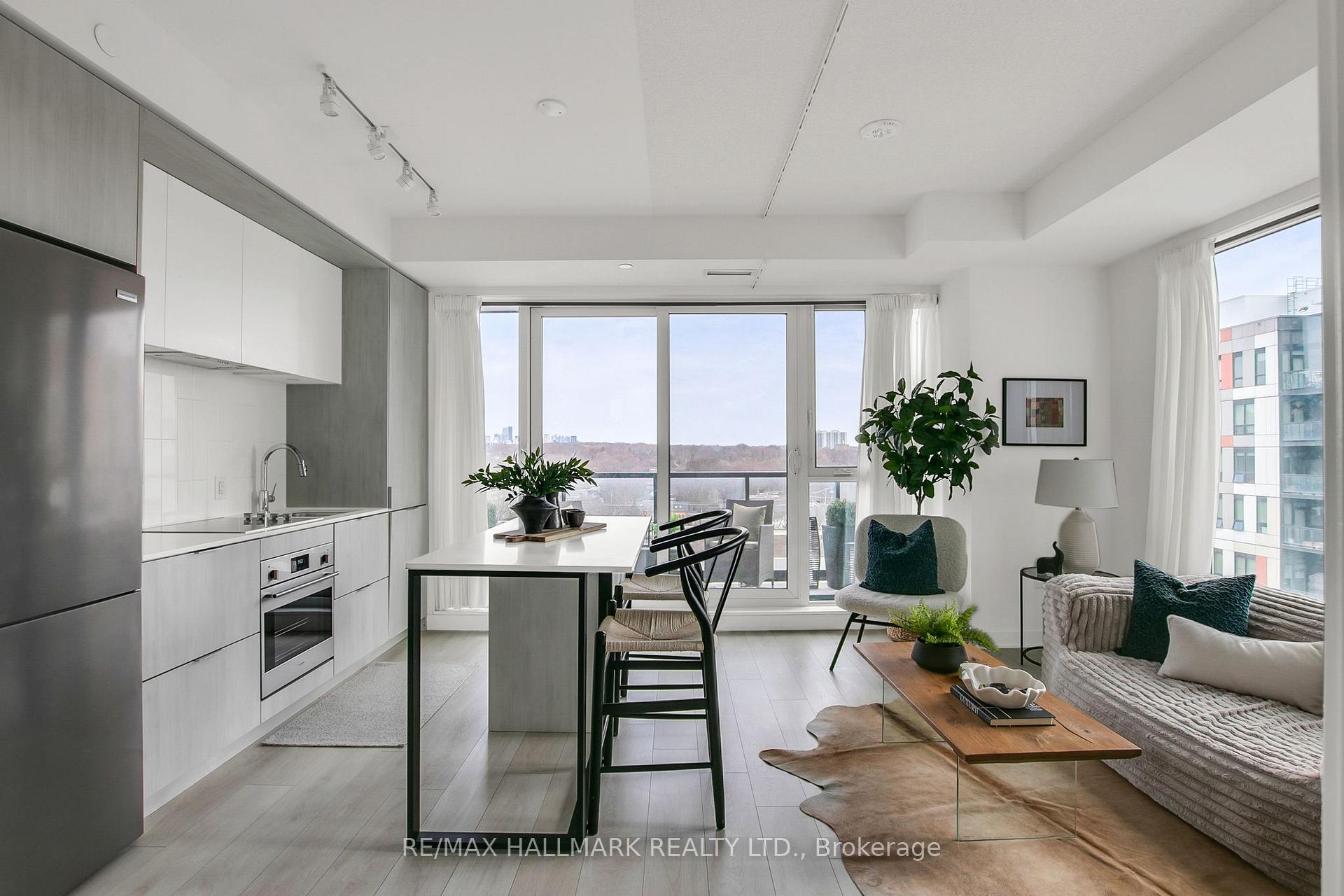 35 Tubman Avenue  #1021