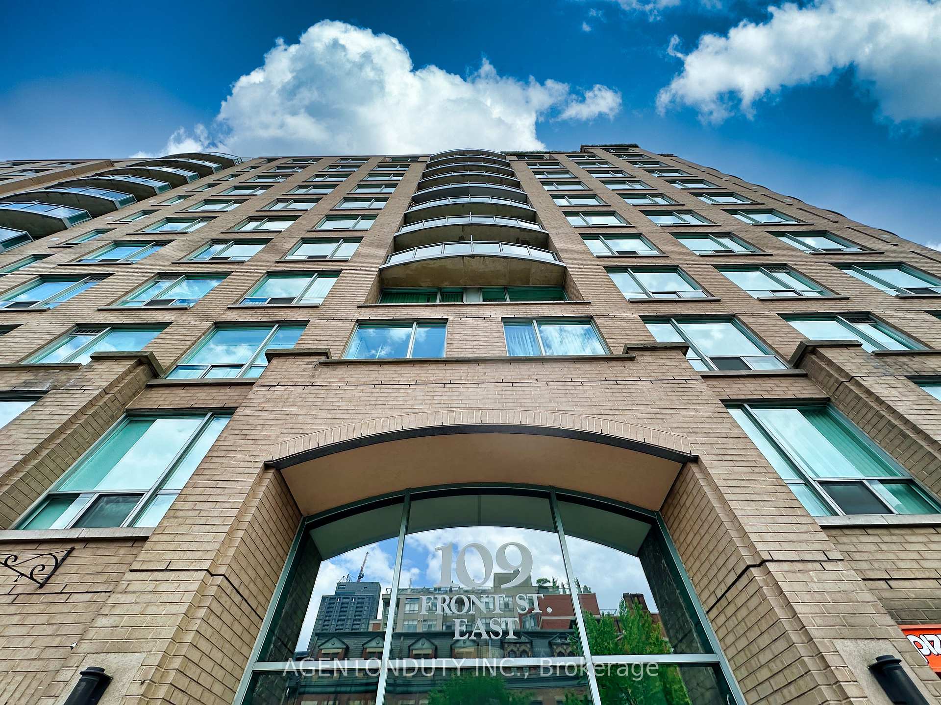 109 Front Street E #613