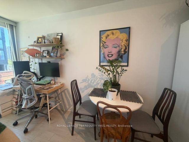 127 Queen Street E #504