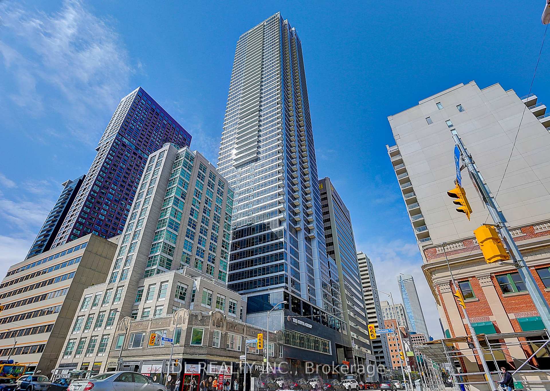 395 Bloor Street E #3902