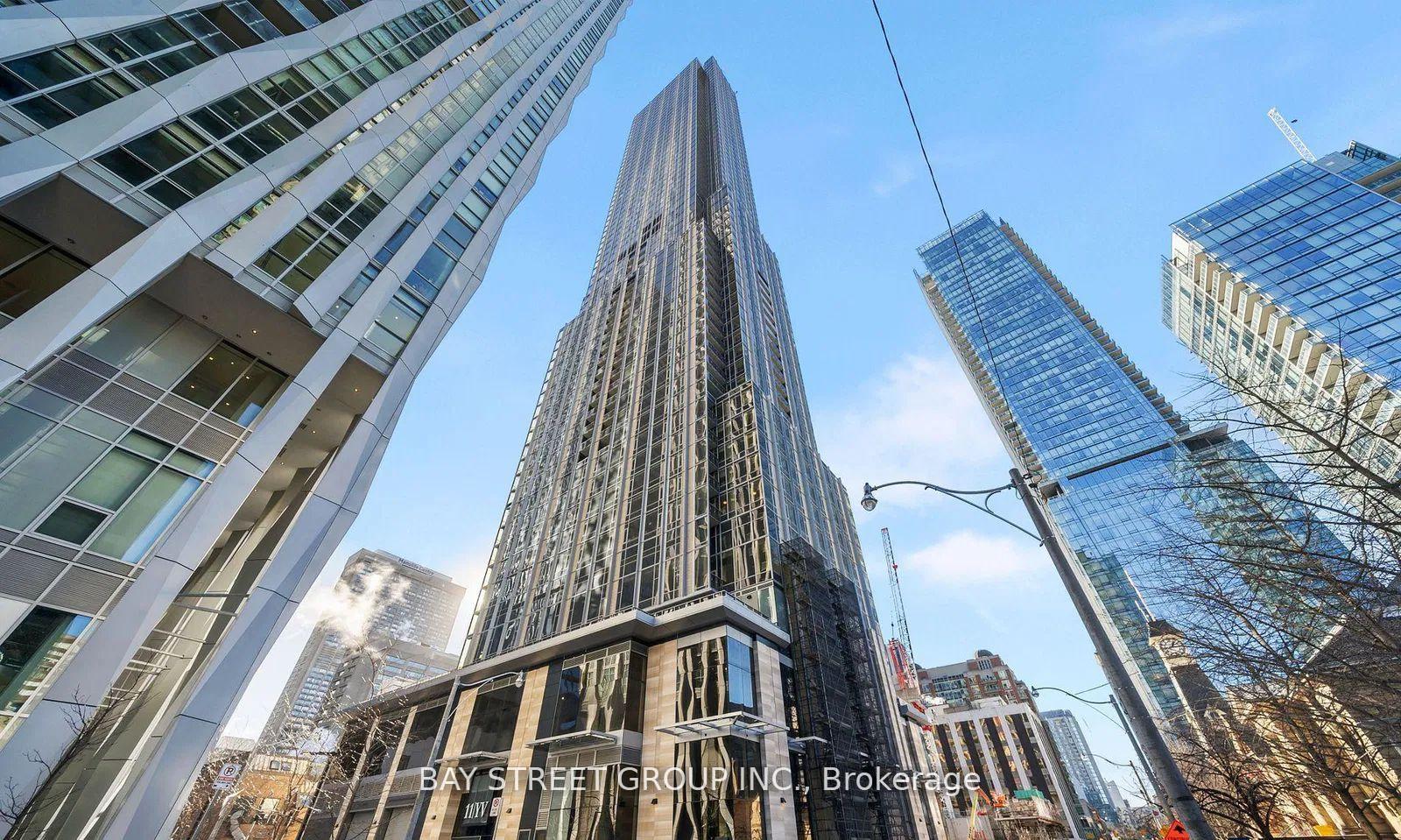 11 Yorkville Avenue  #6006