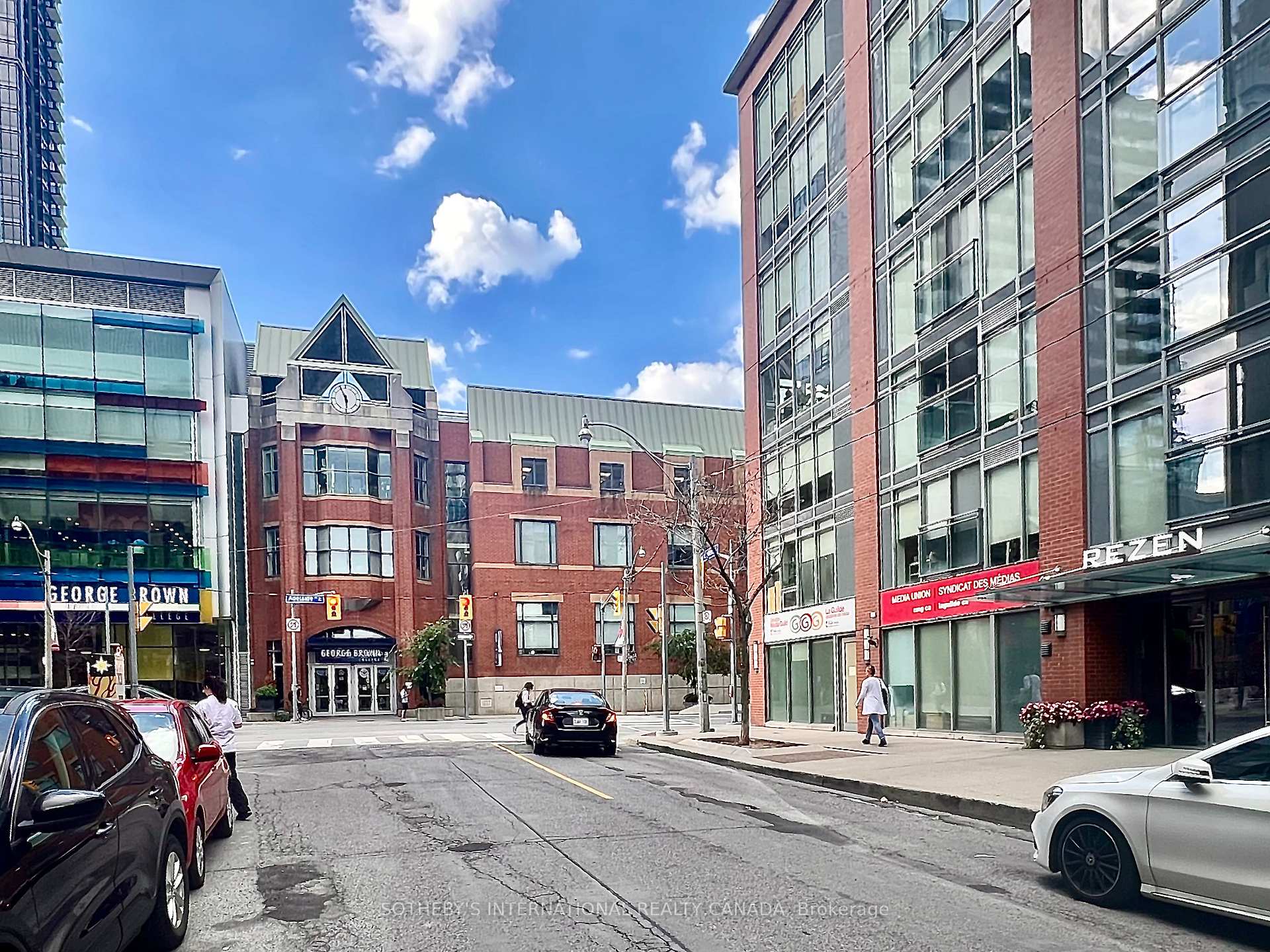 205 Frederick Street  #408
