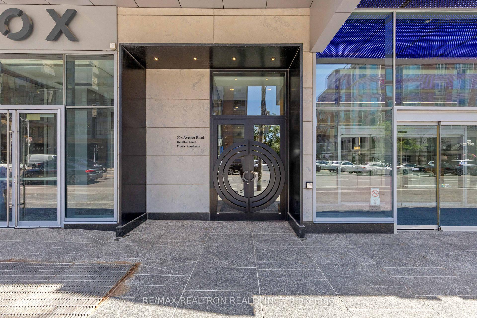 55A Avenue Road  #412