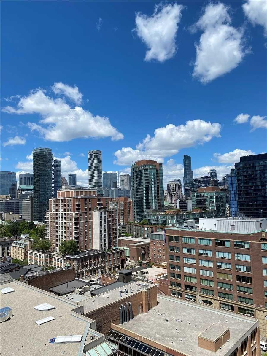 158 Front Street E #1403