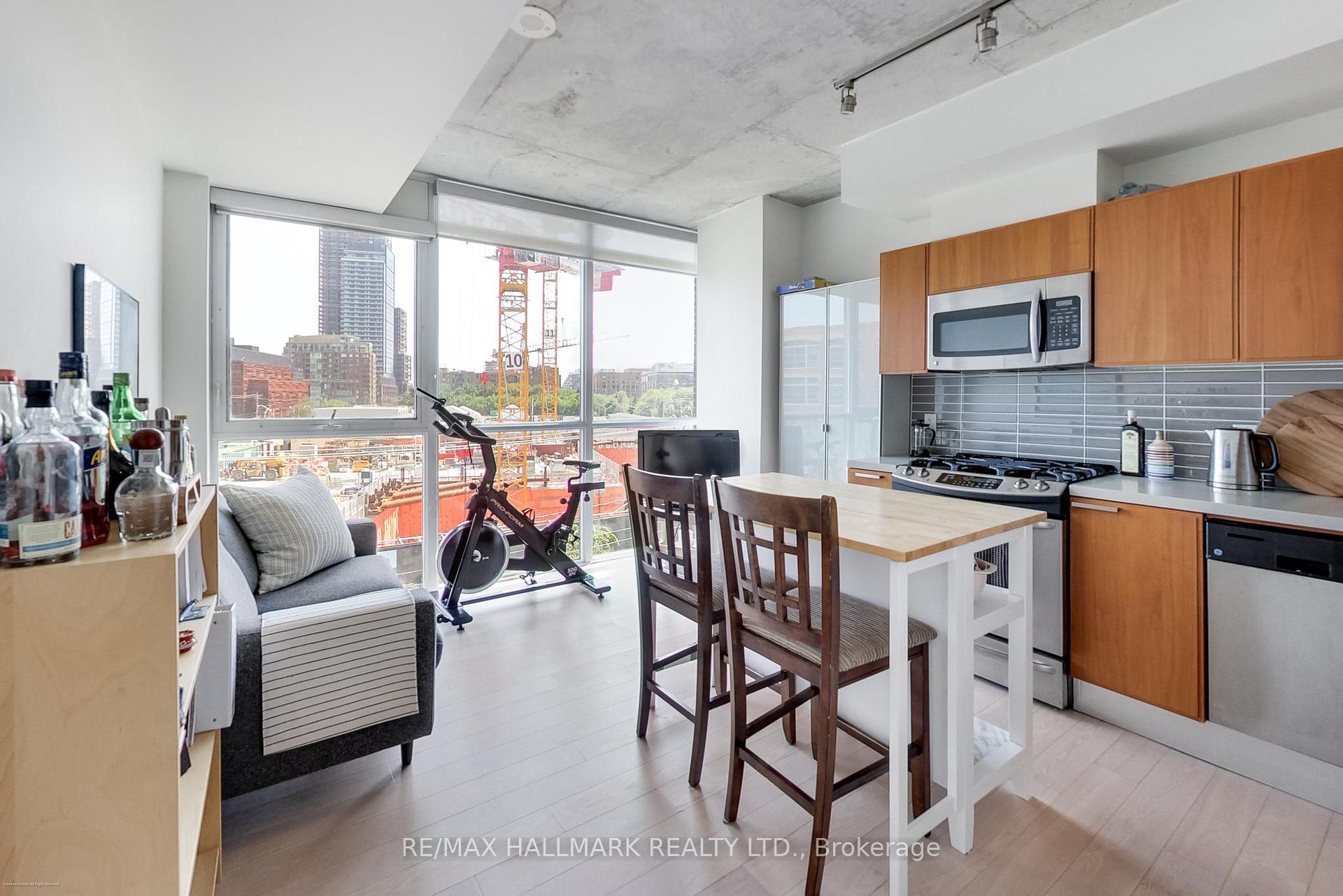 318 King Street E #317