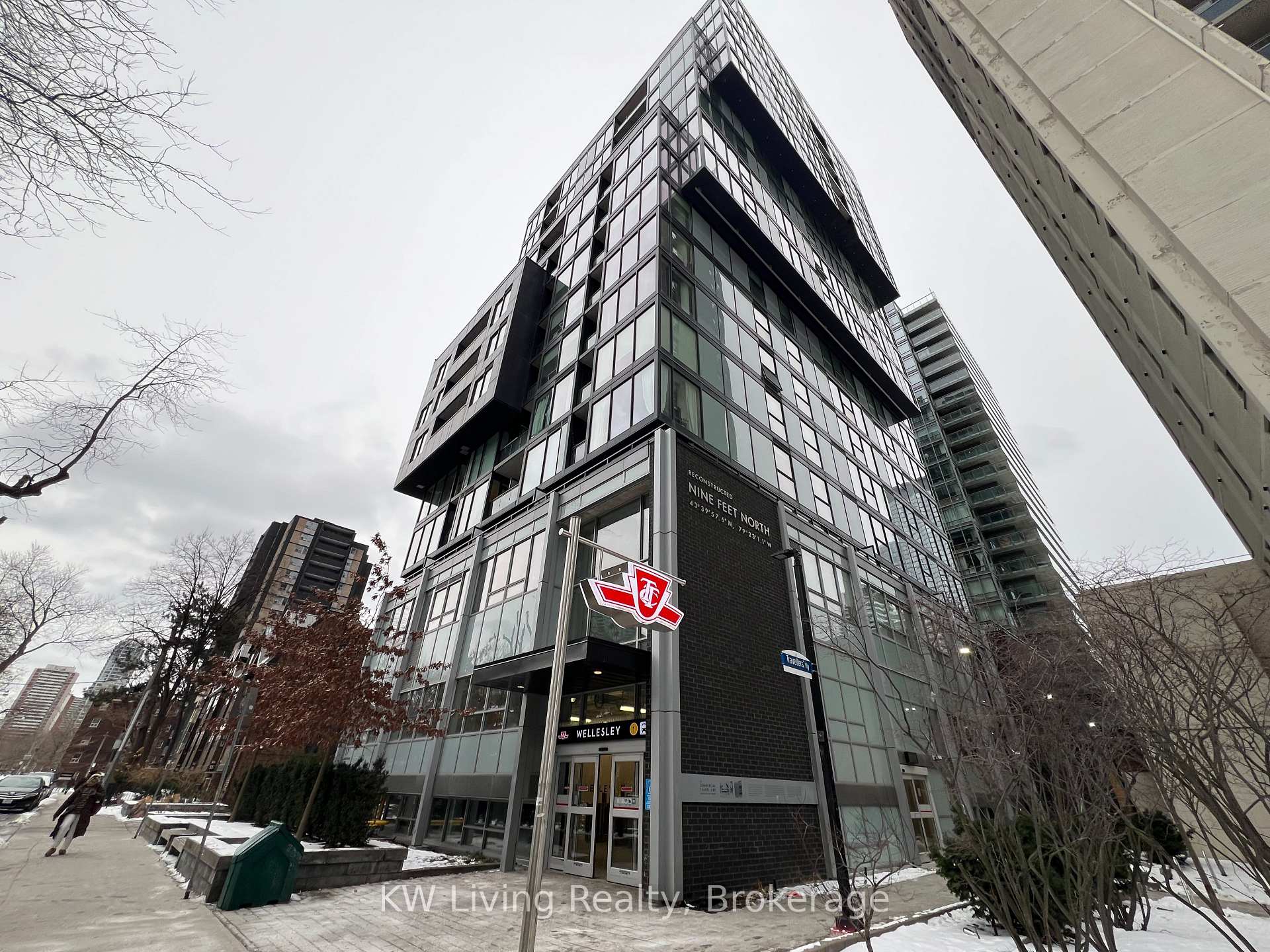 17 Dundonald Street  #1007