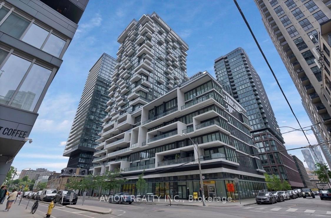 77 Shuter Street  #731