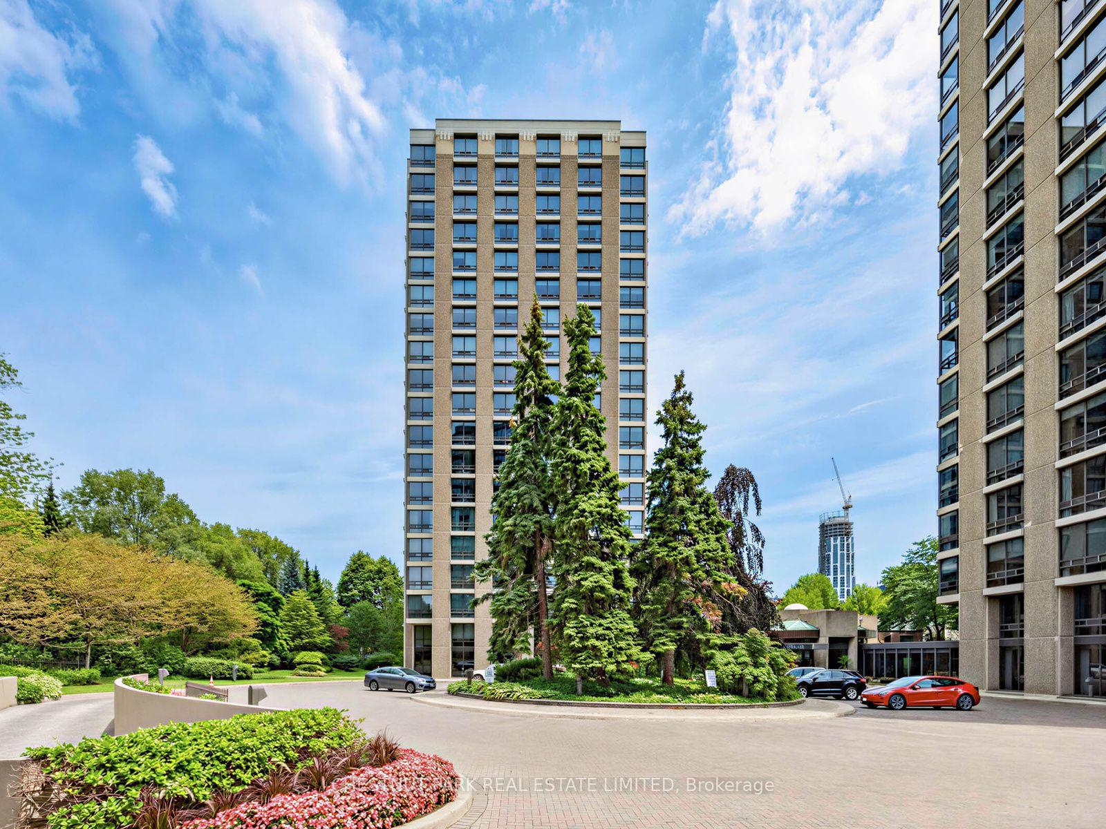 625 Avenue Road  #304
