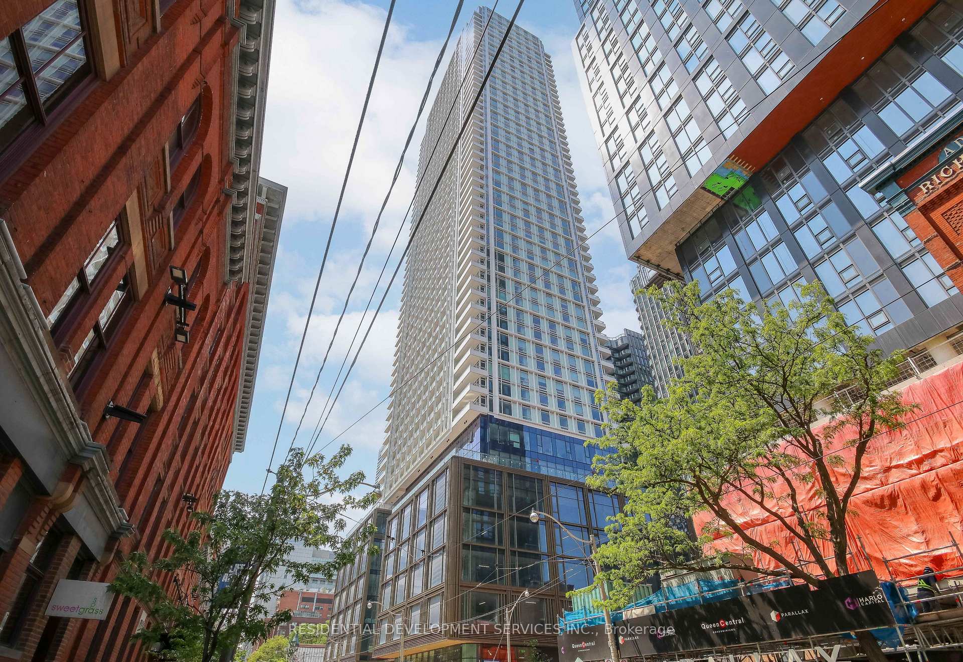 88 Queen Street  #3703