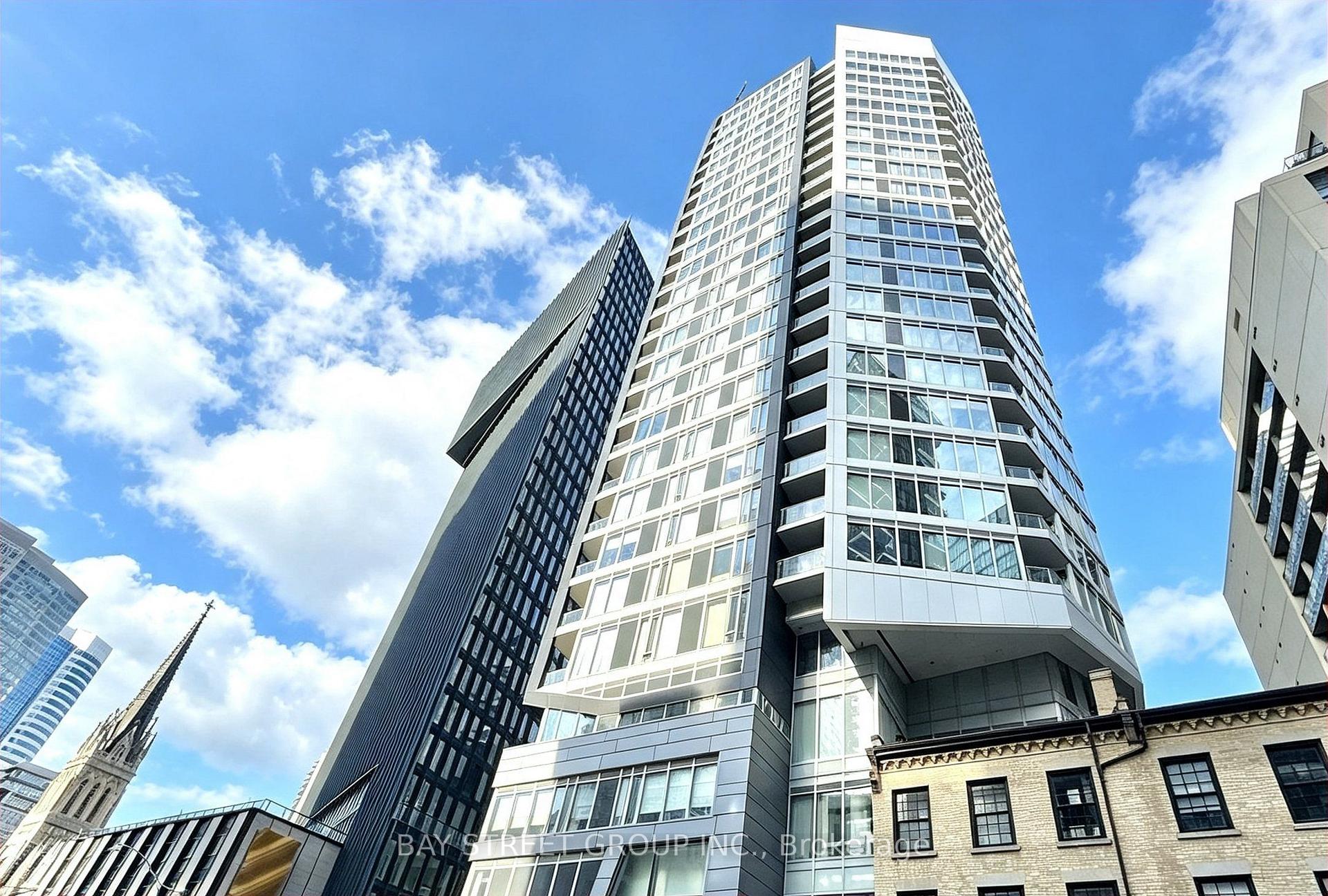 68 Shuter Street  #1906