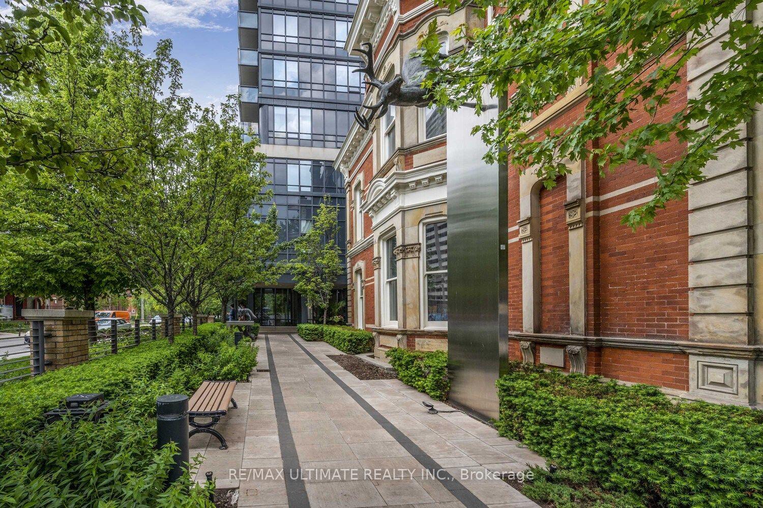 28 Linden Street  #404