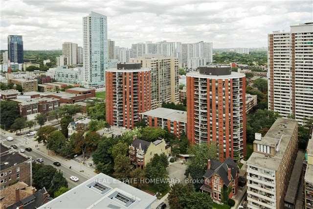 77 Maitland Place  #1219