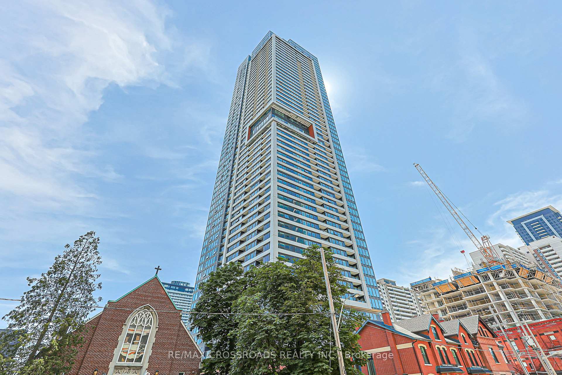 609 Sherbourne Street  #1204