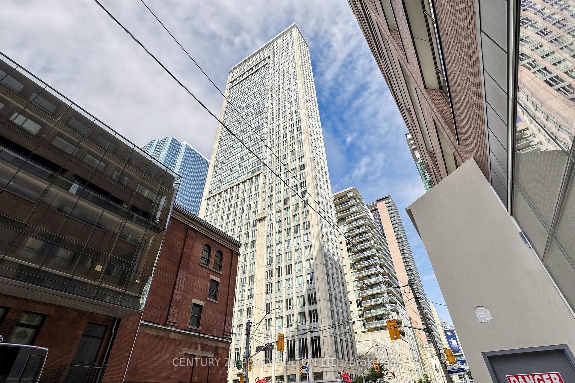 210 Victoria Street  #4106