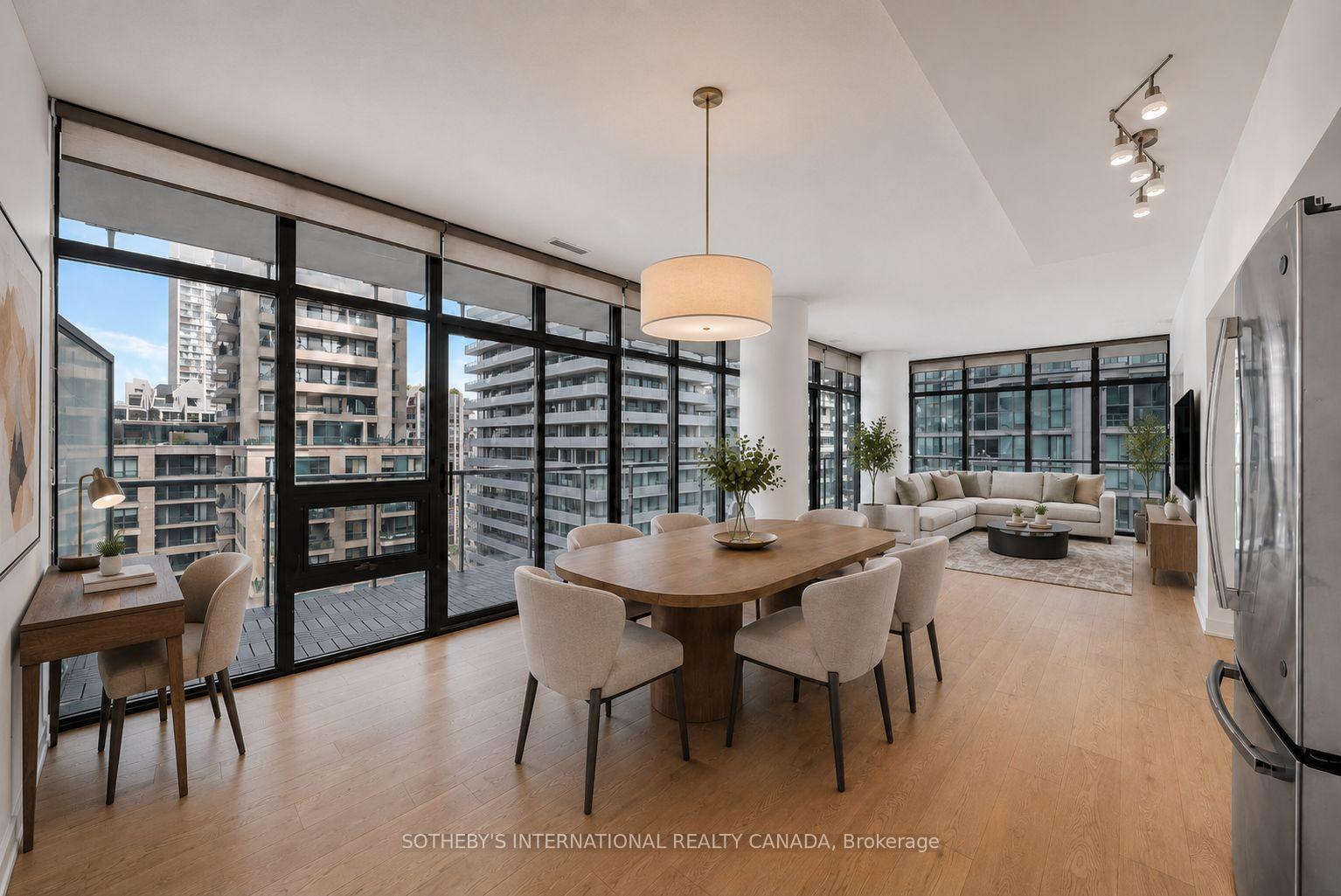 33 Charles Street E #1611